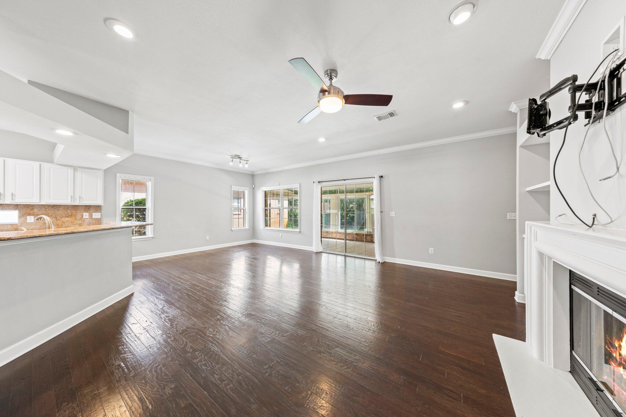 Miller's Run at Bluewater Bay - Residential Lease