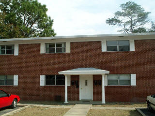 Cute one bed one bath apartment for single or couple.