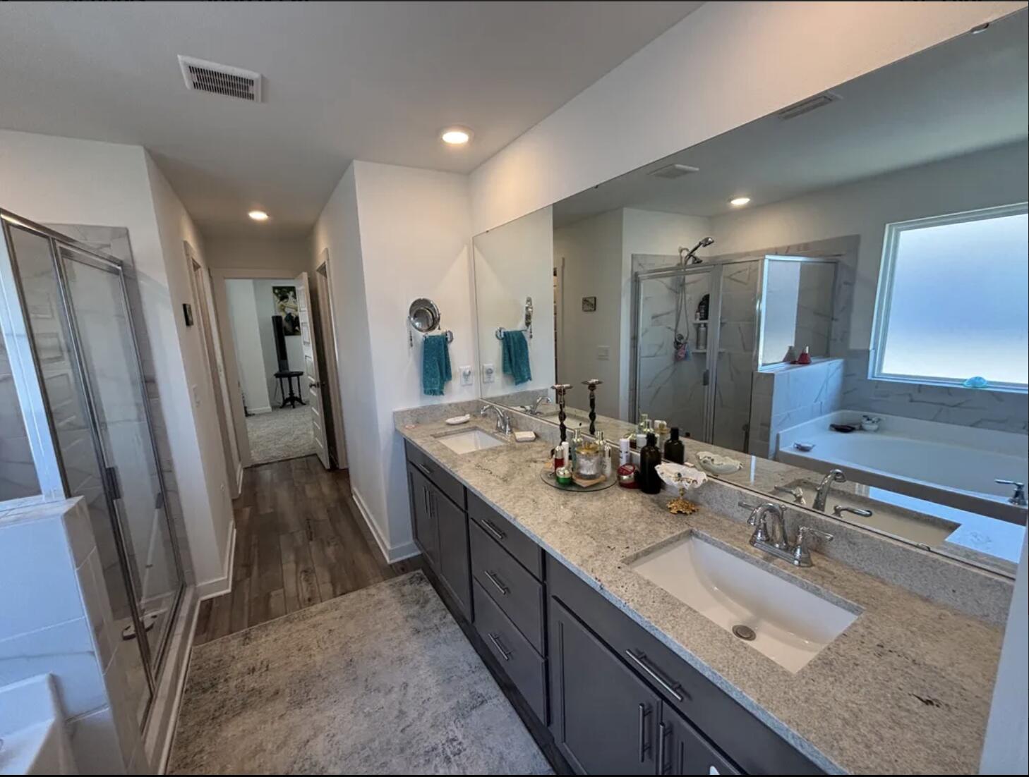 PALMETTO PLACE - Residential Lease