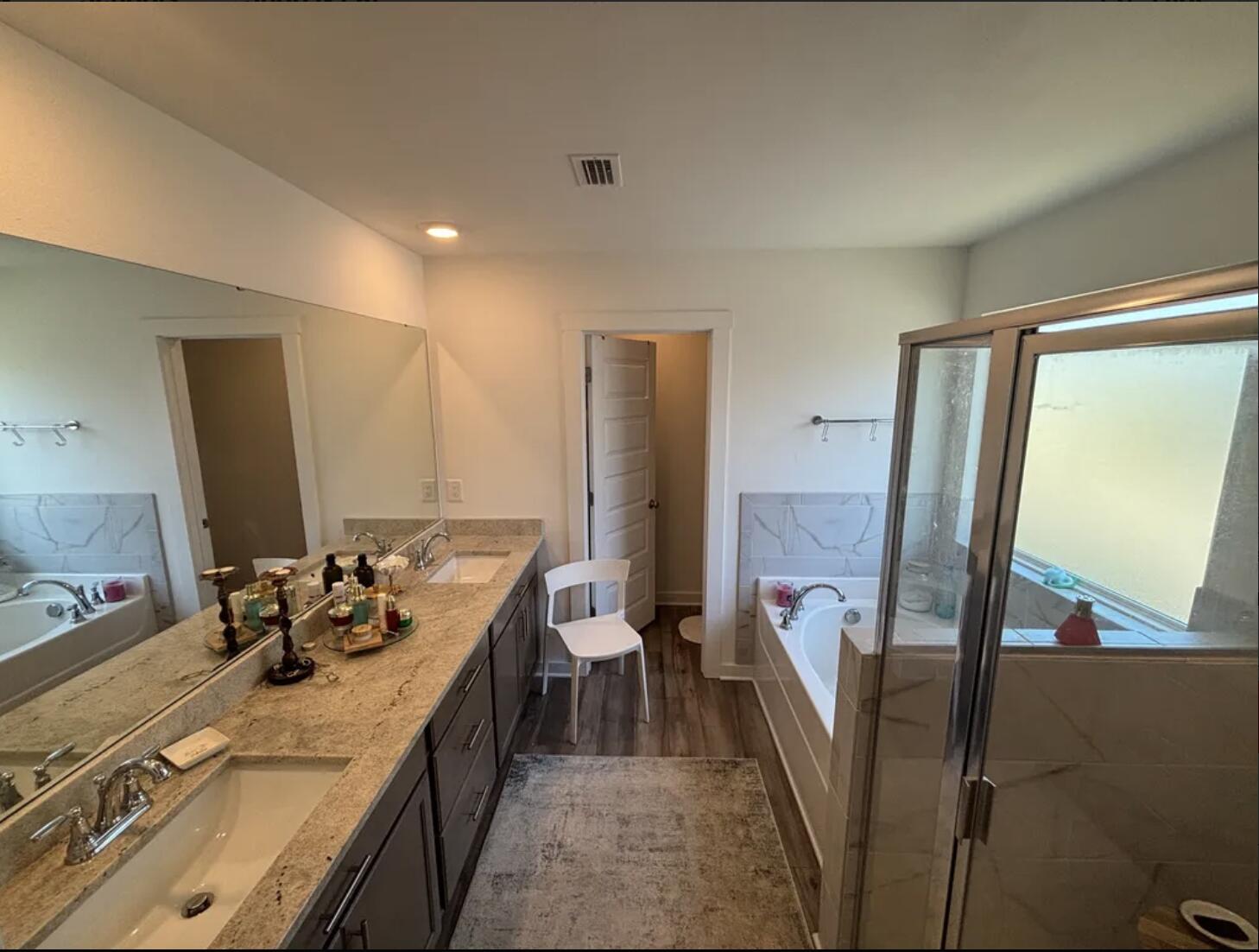 PALMETTO PLACE - Residential Lease