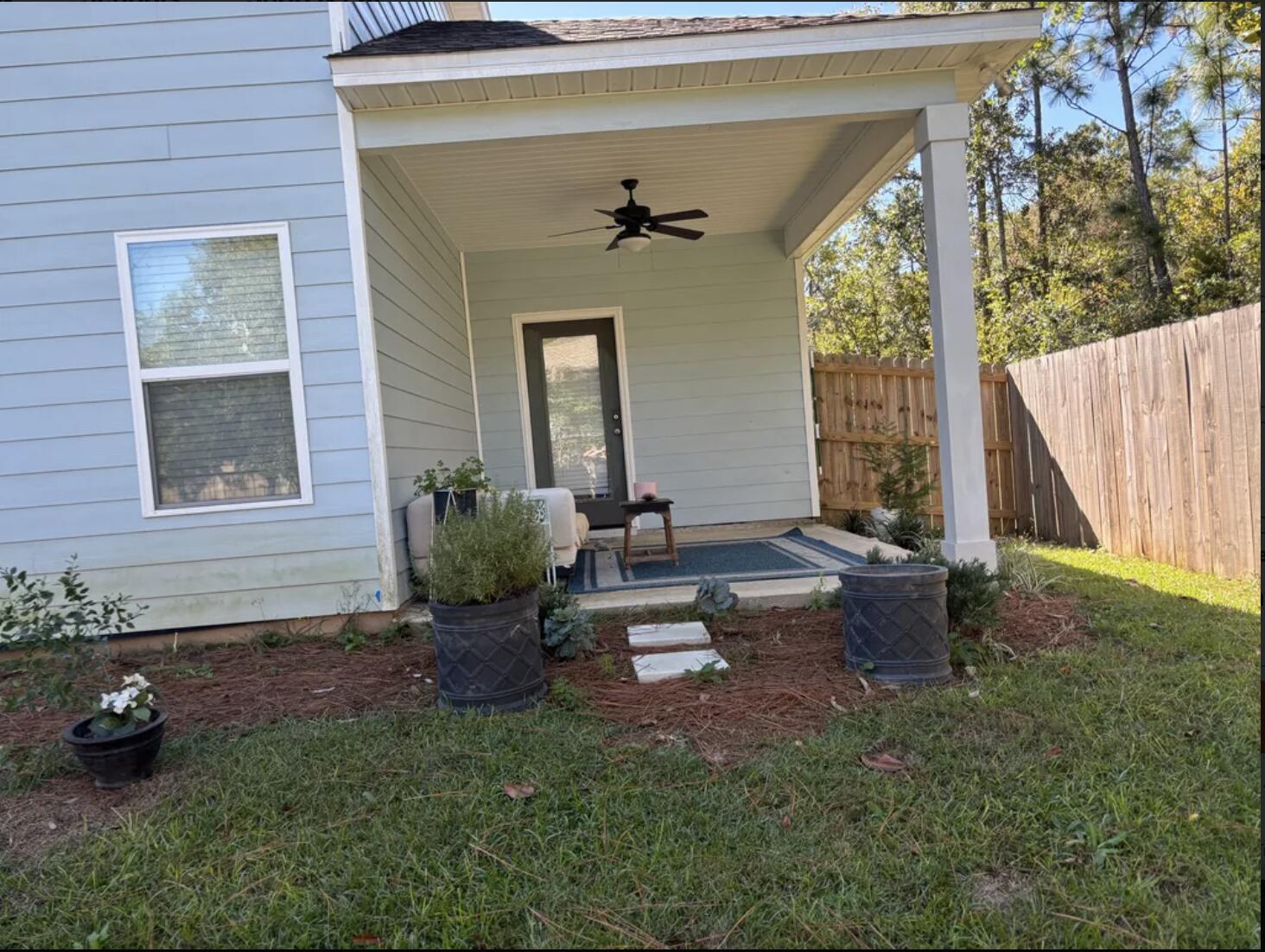 PALMETTO PLACE - Residential Lease