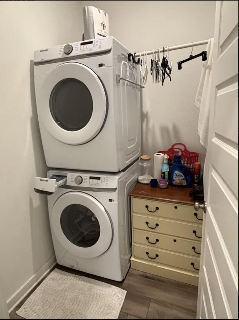 PALMETTO PLACE - Residential Lease