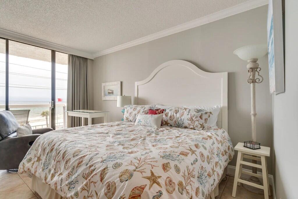 DESTIN SURFSIDE CONDO - Residential