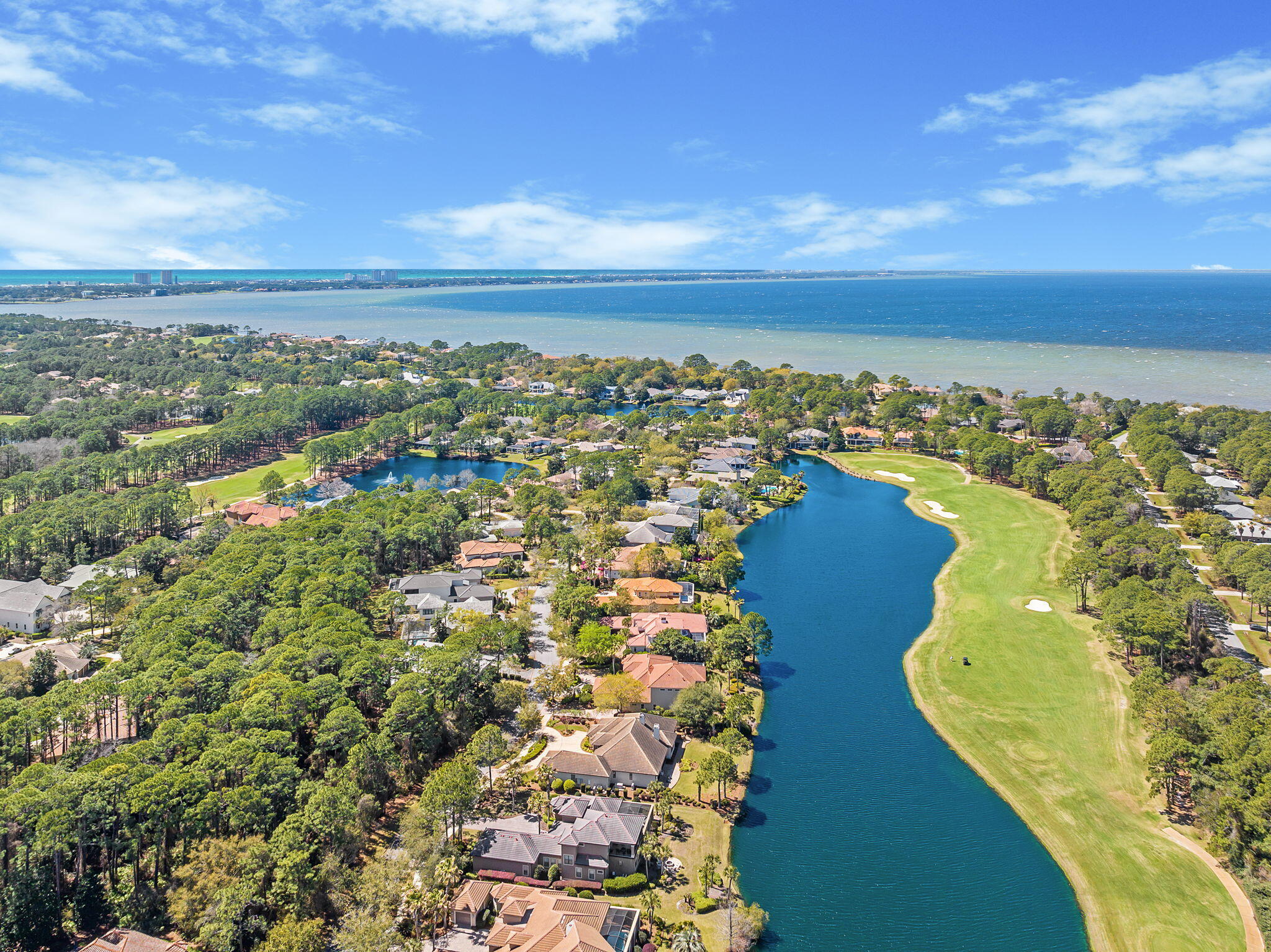 BURNT PINE - Residential