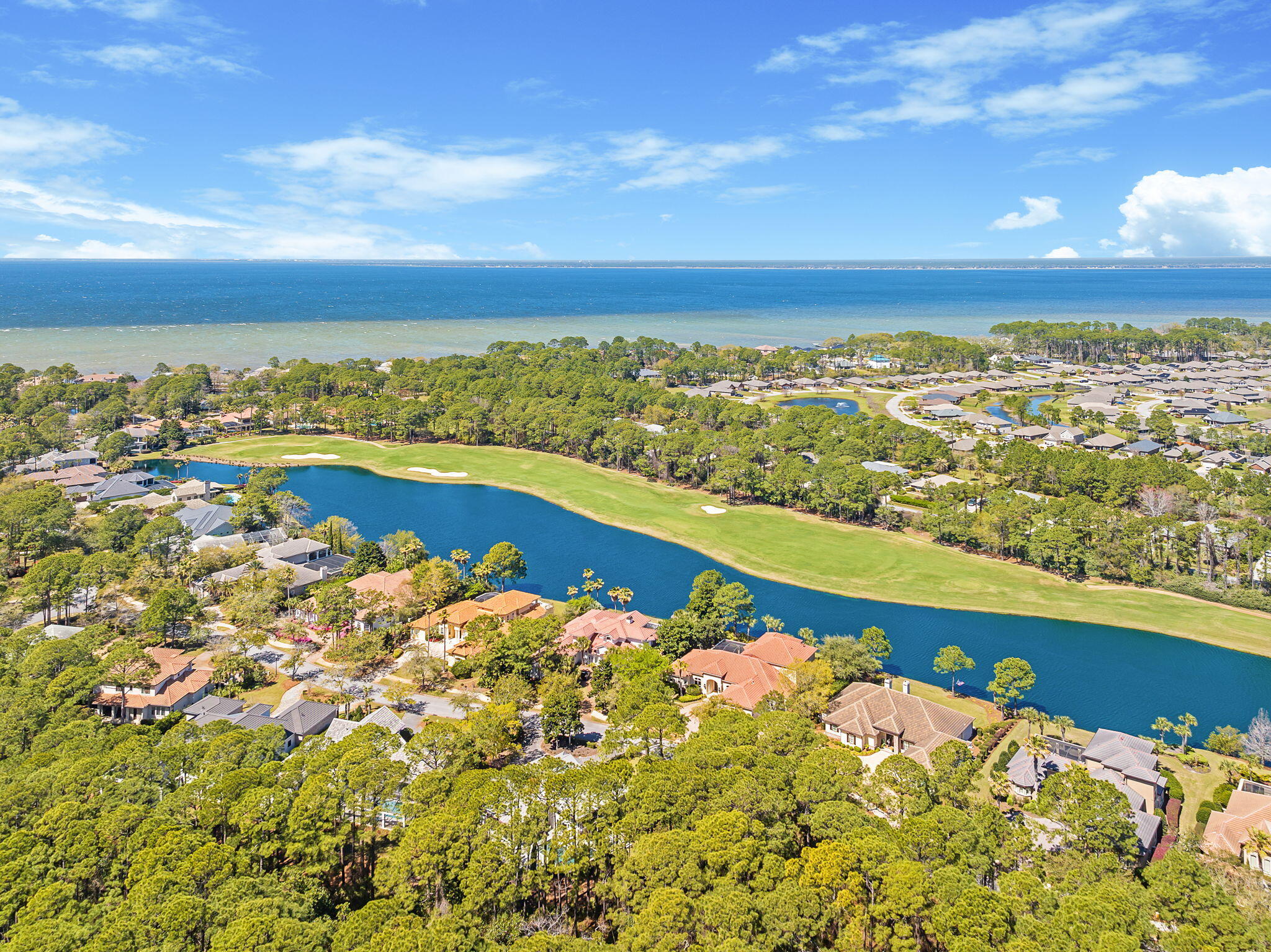 BURNT PINE - Residential