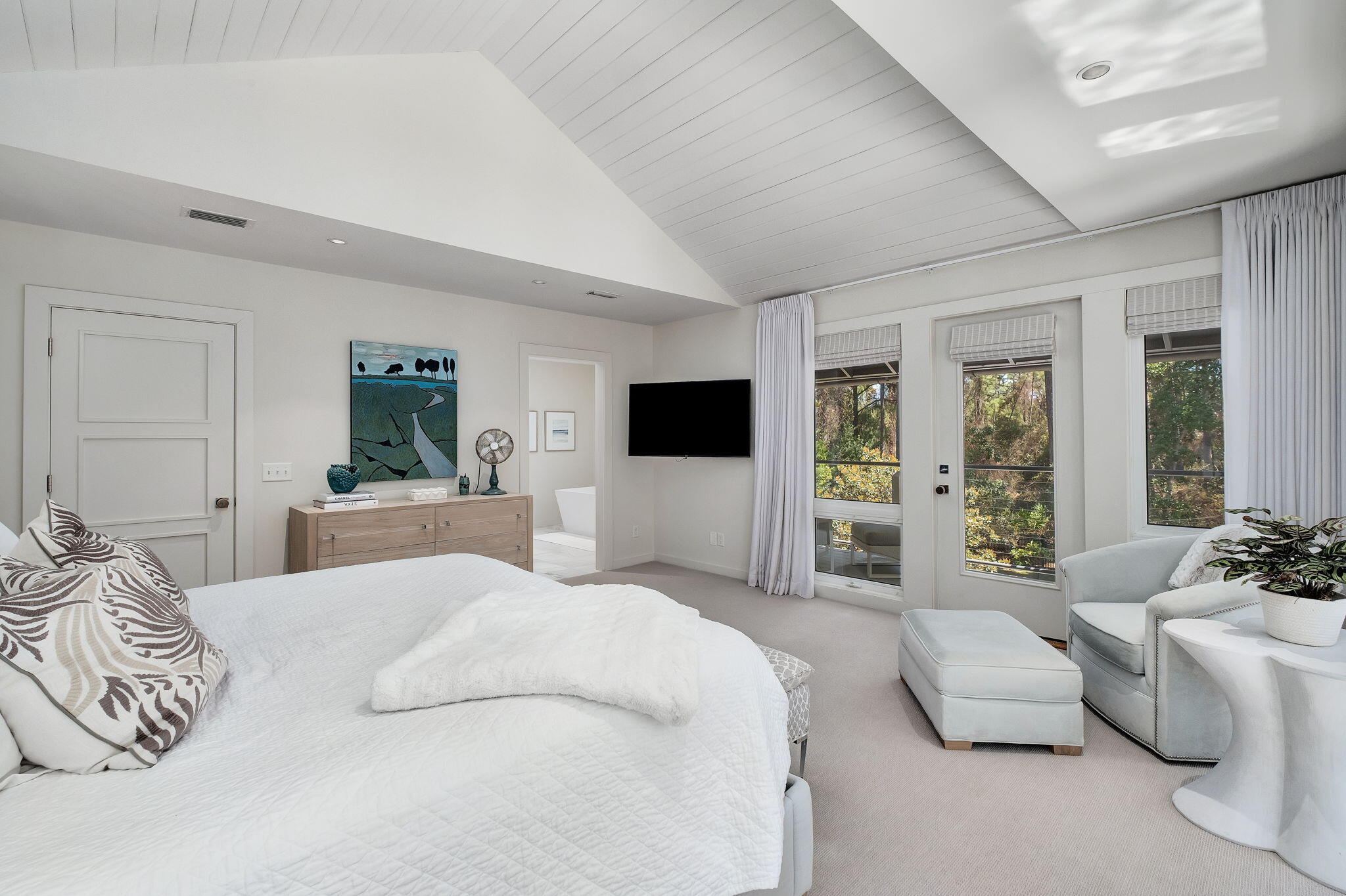 BURNT PINE - Residential