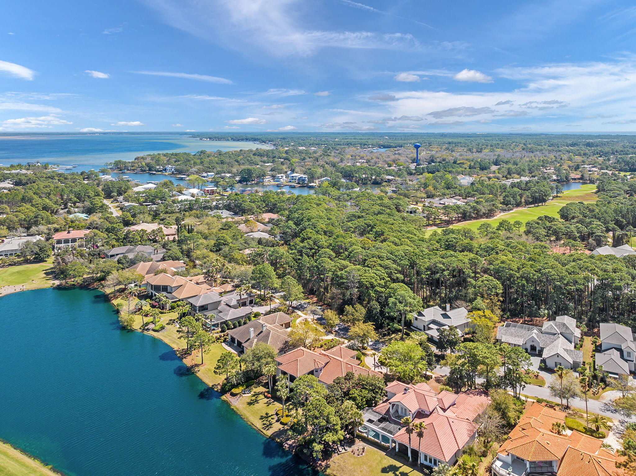 BURNT PINE - Residential