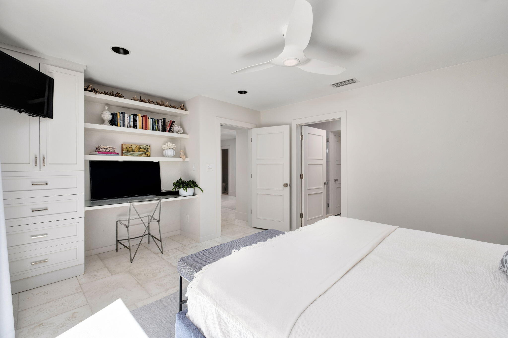 BURNT PINE - Residential