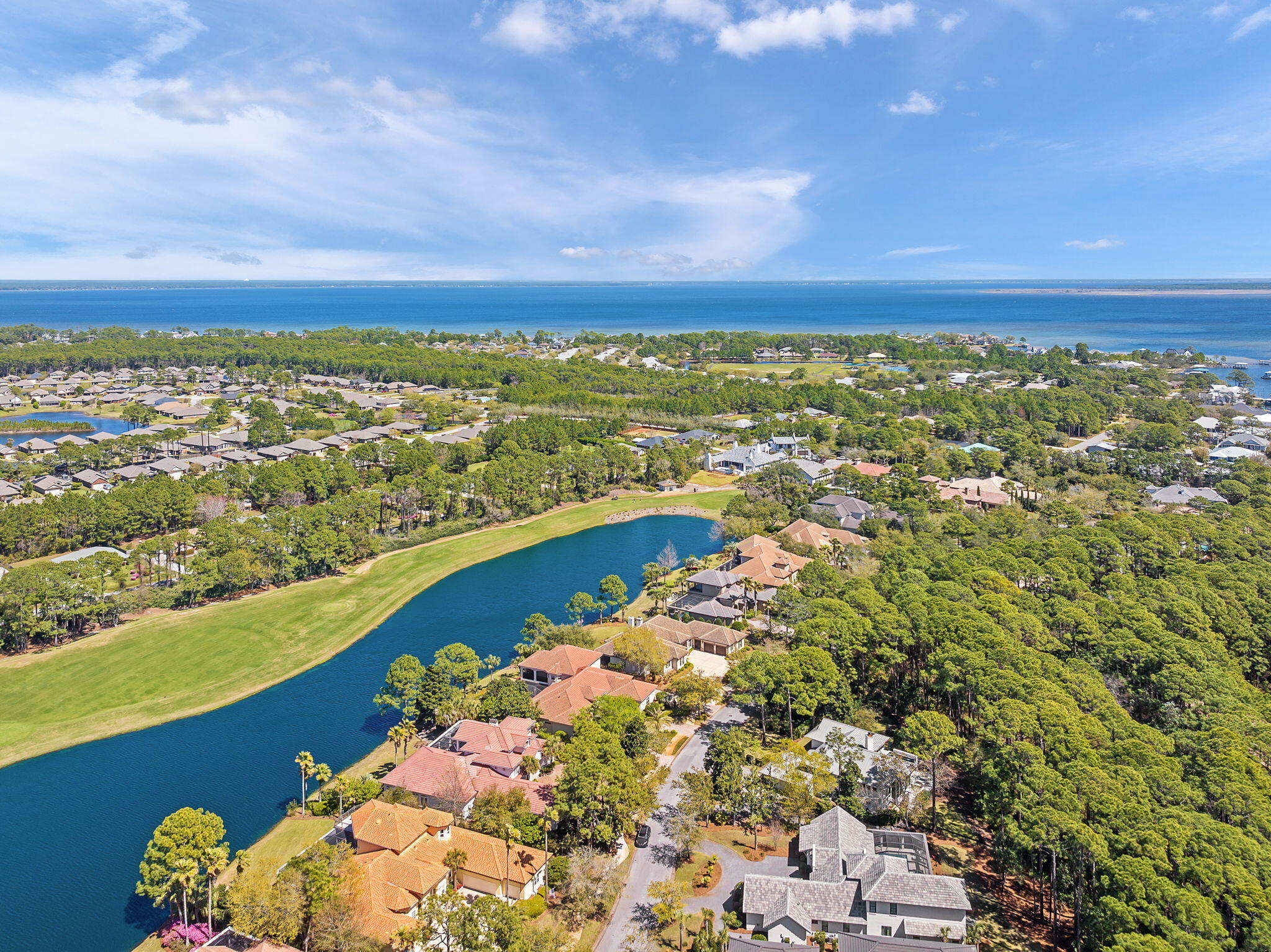 BURNT PINE - Residential