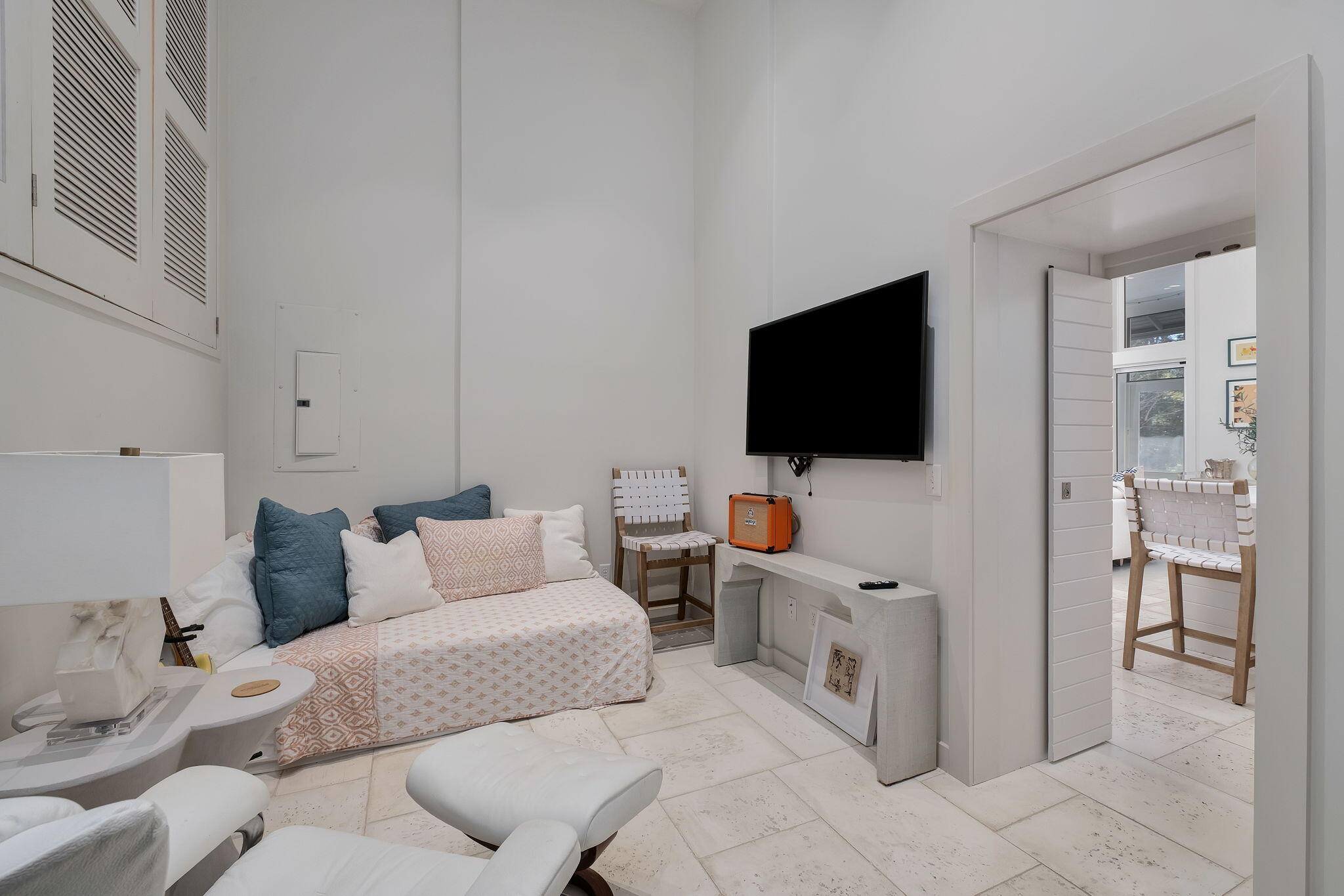 BURNT PINE - Residential