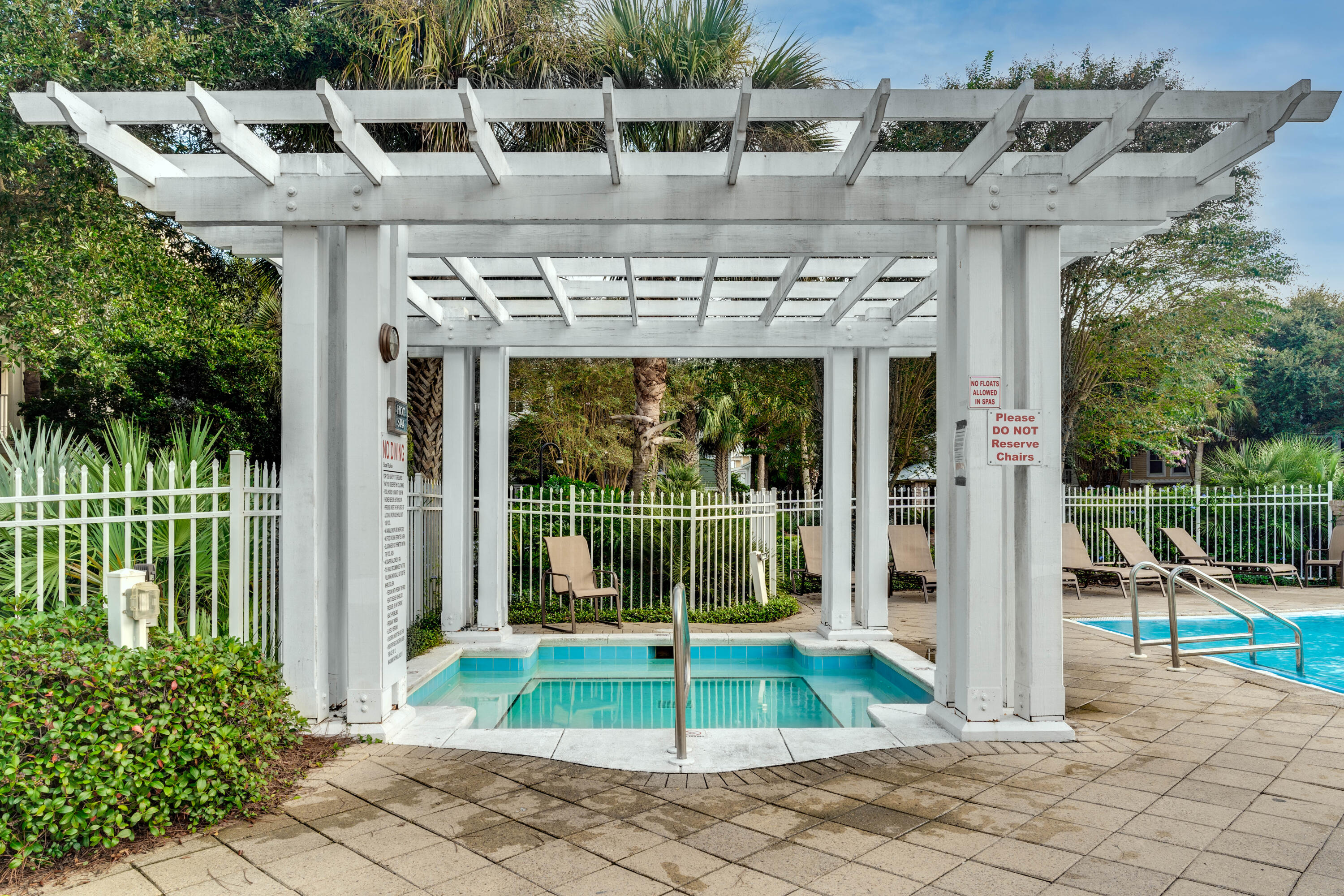 OBSERVATION POINT - Residential