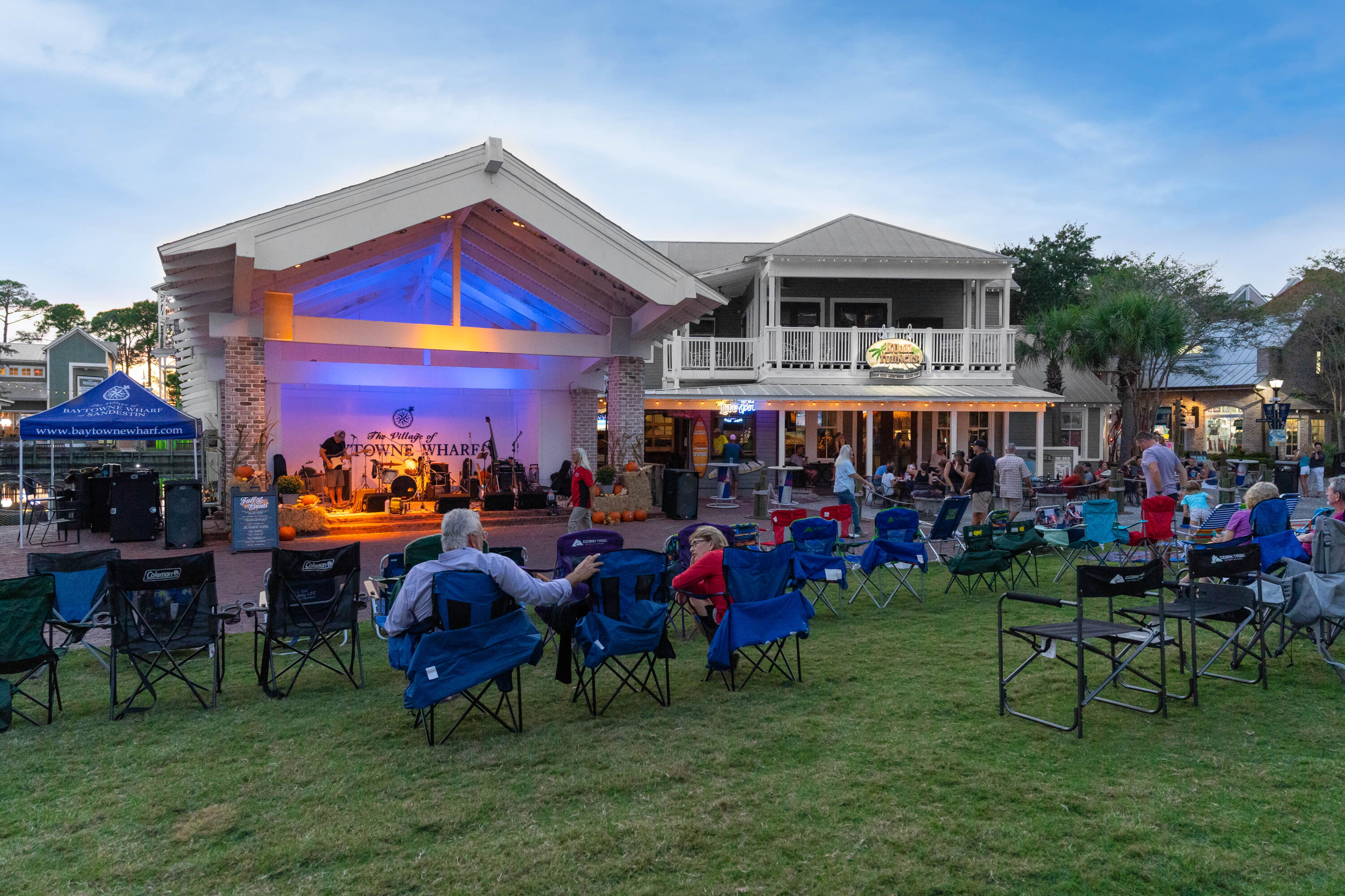 OBSERVATION POINT - Residential