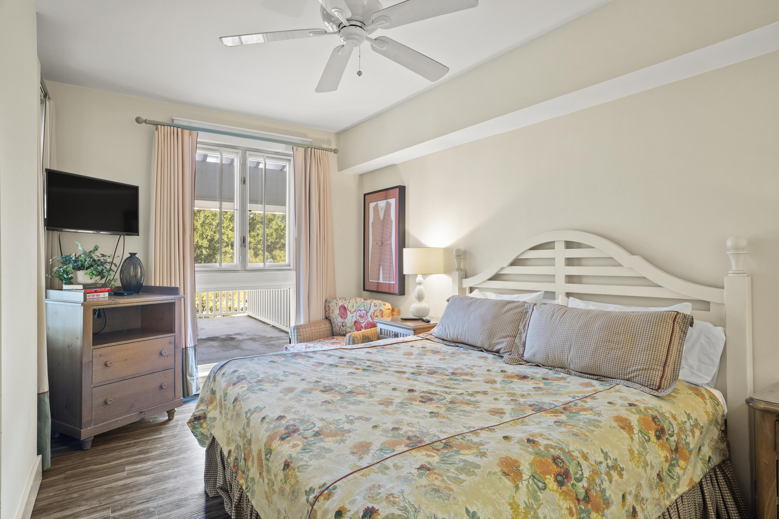 OBSERVATION POINT - Residential