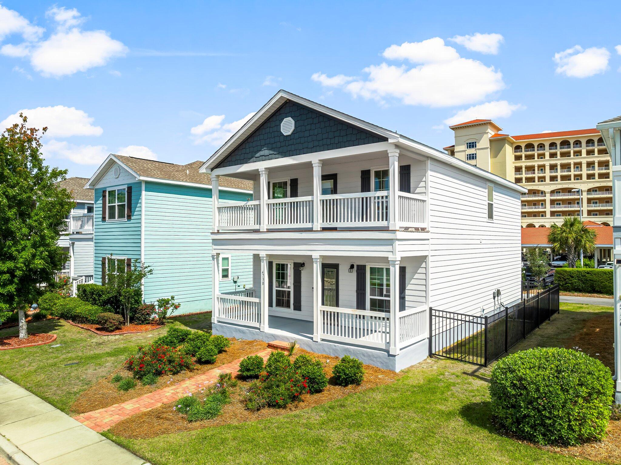 Magnolia Bay Club Community - Residential