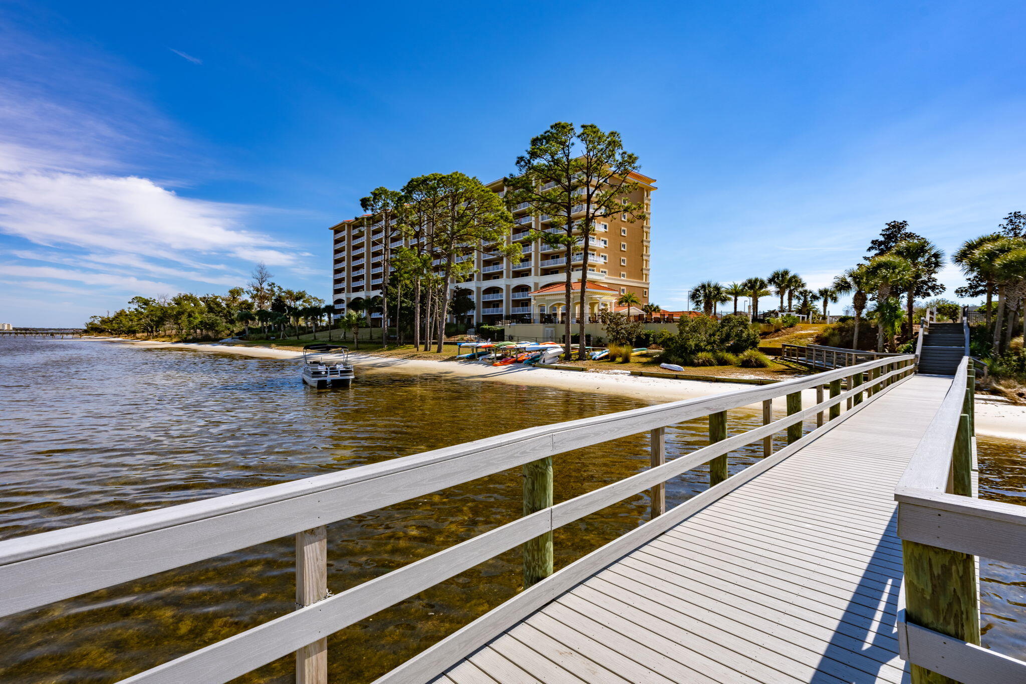 Magnolia Bay Club Community - Residential