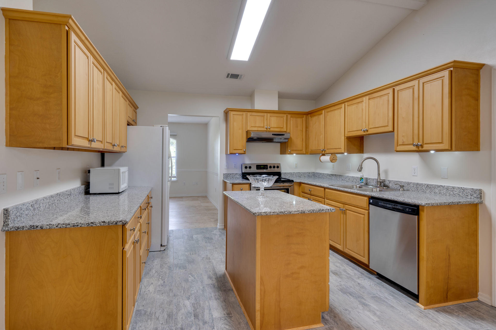 LAKE SHARON ESTATES - Residential