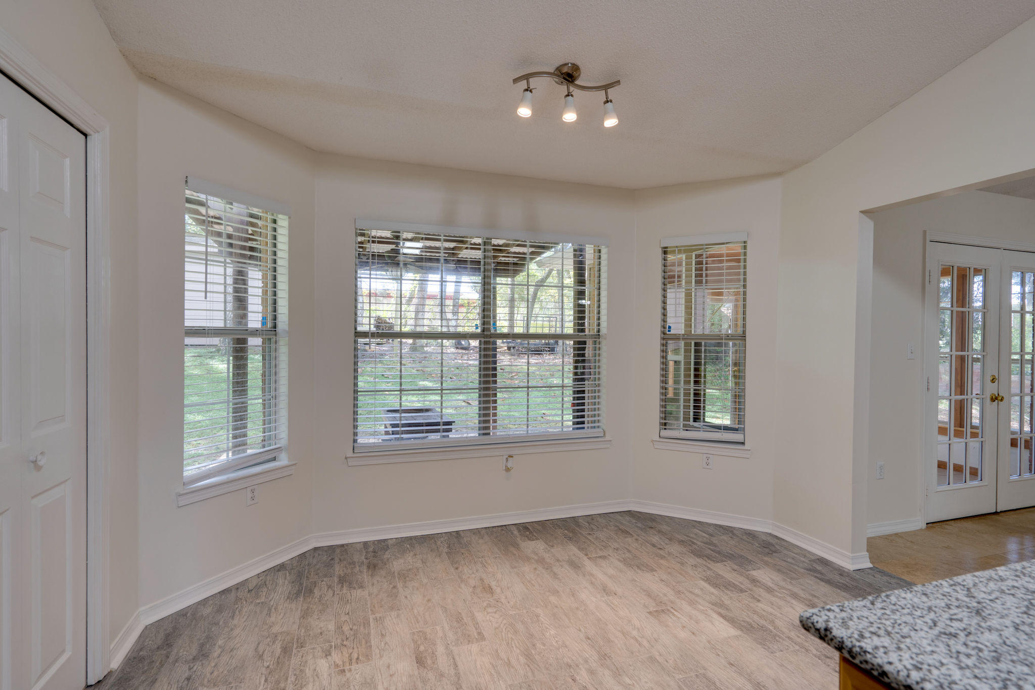 LAKE SHARON ESTATES - Residential