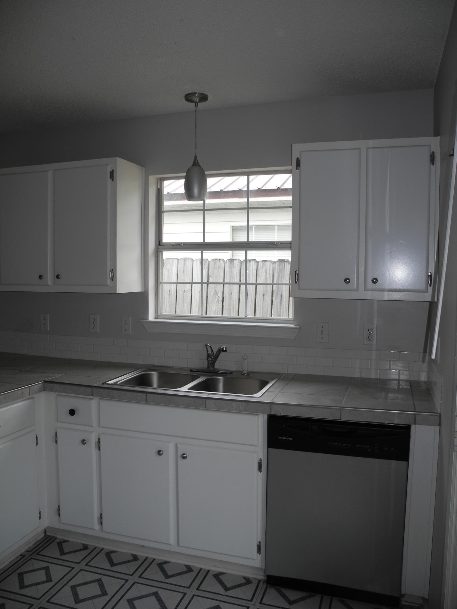 SWEETBRIAR STATION S/D - Residential