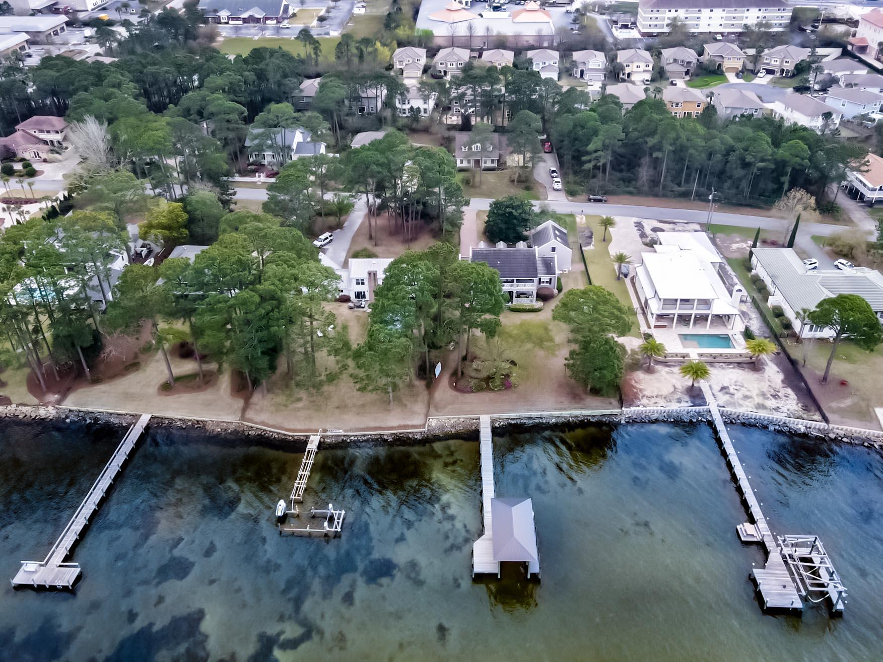 Flamingo Beach - Residential