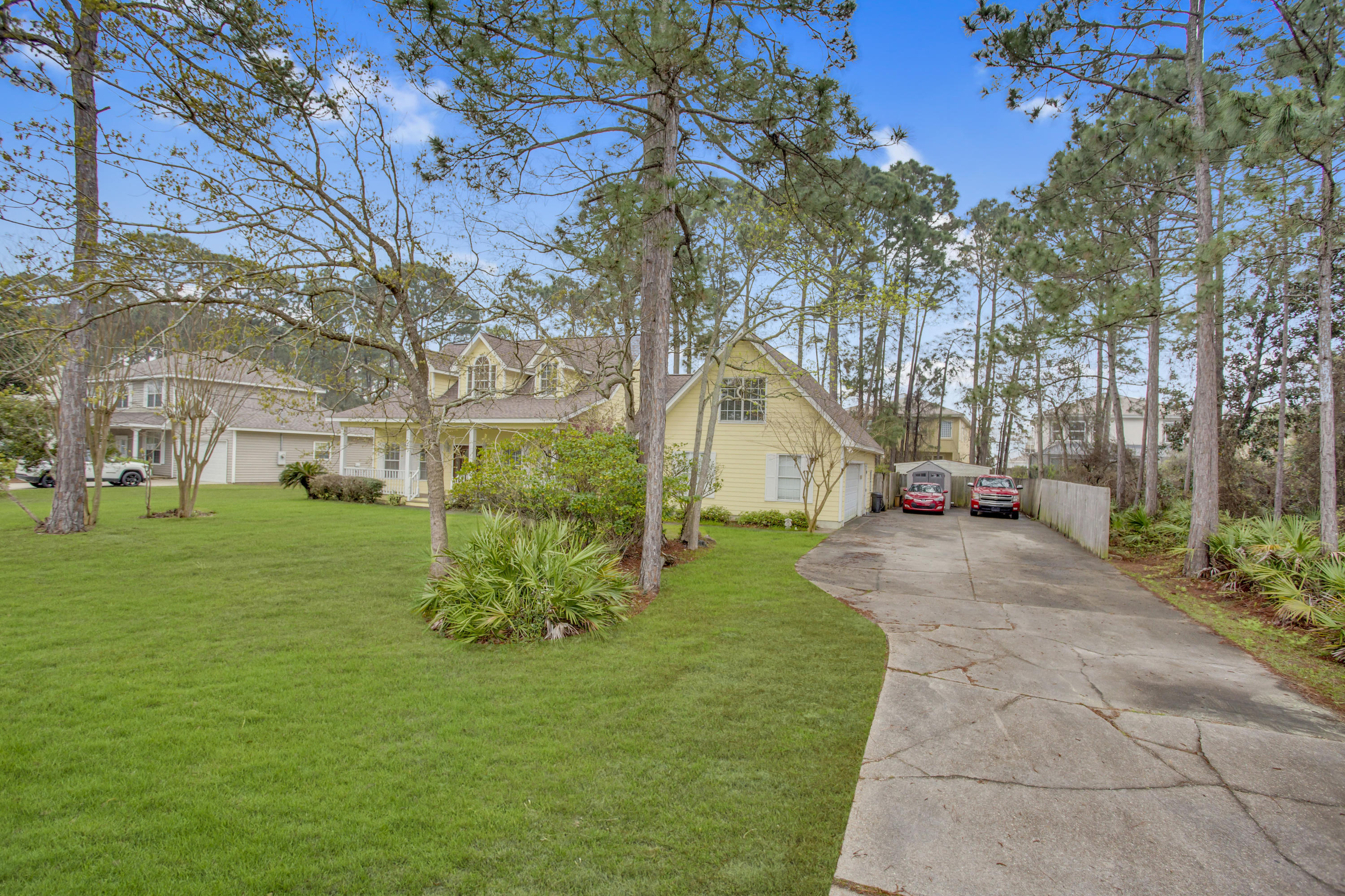 Flamingo Beach - Residential