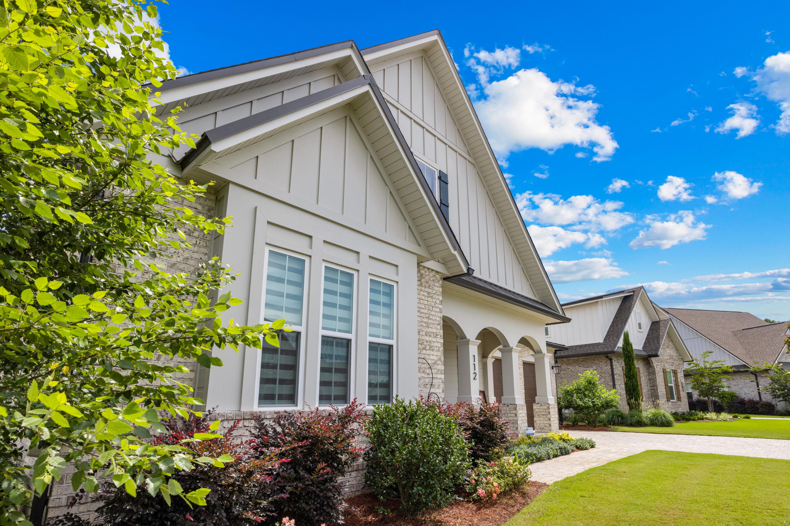 HAMMOCK BAY - Residential