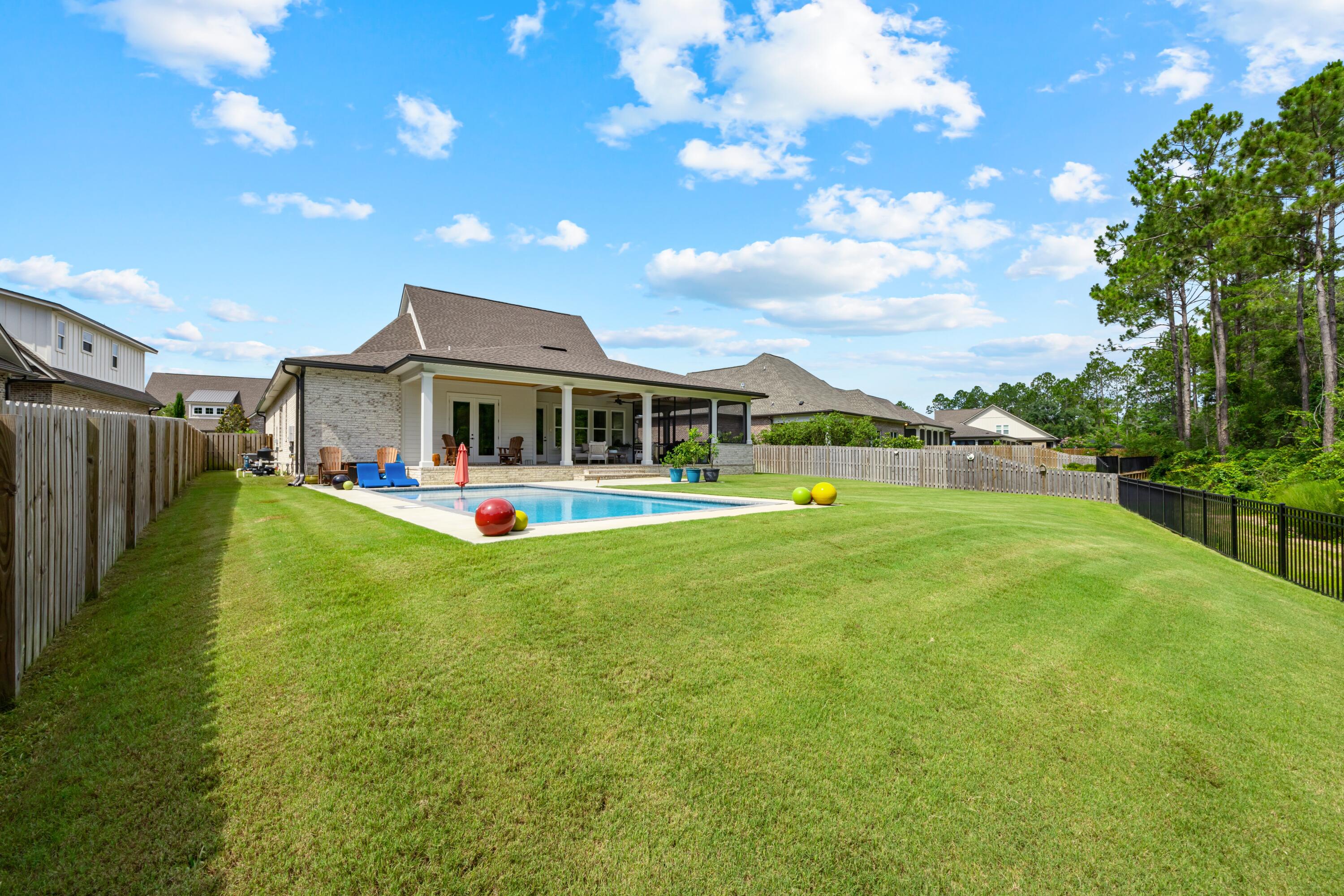 HAMMOCK BAY - Residential