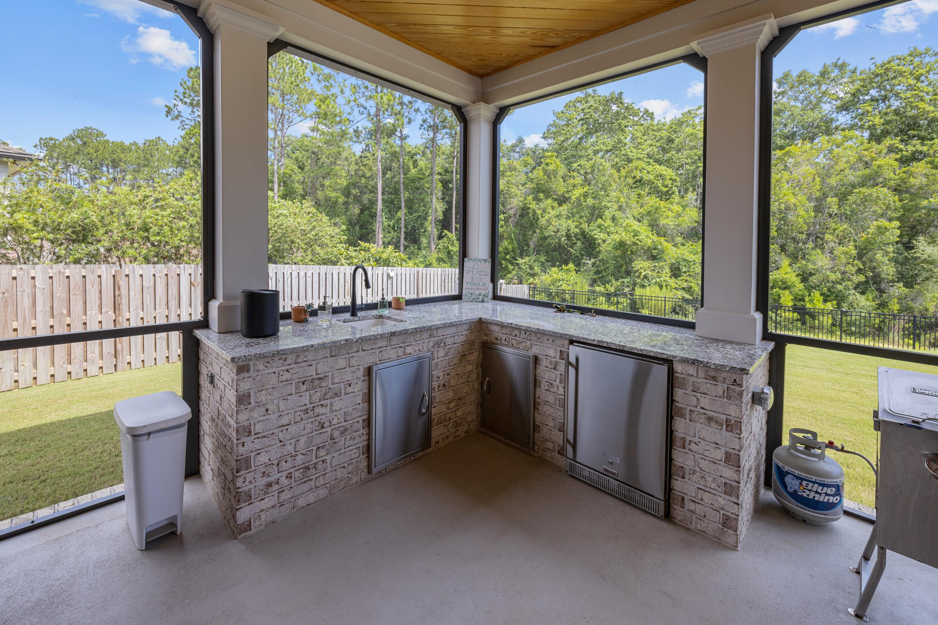 HAMMOCK BAY - Residential