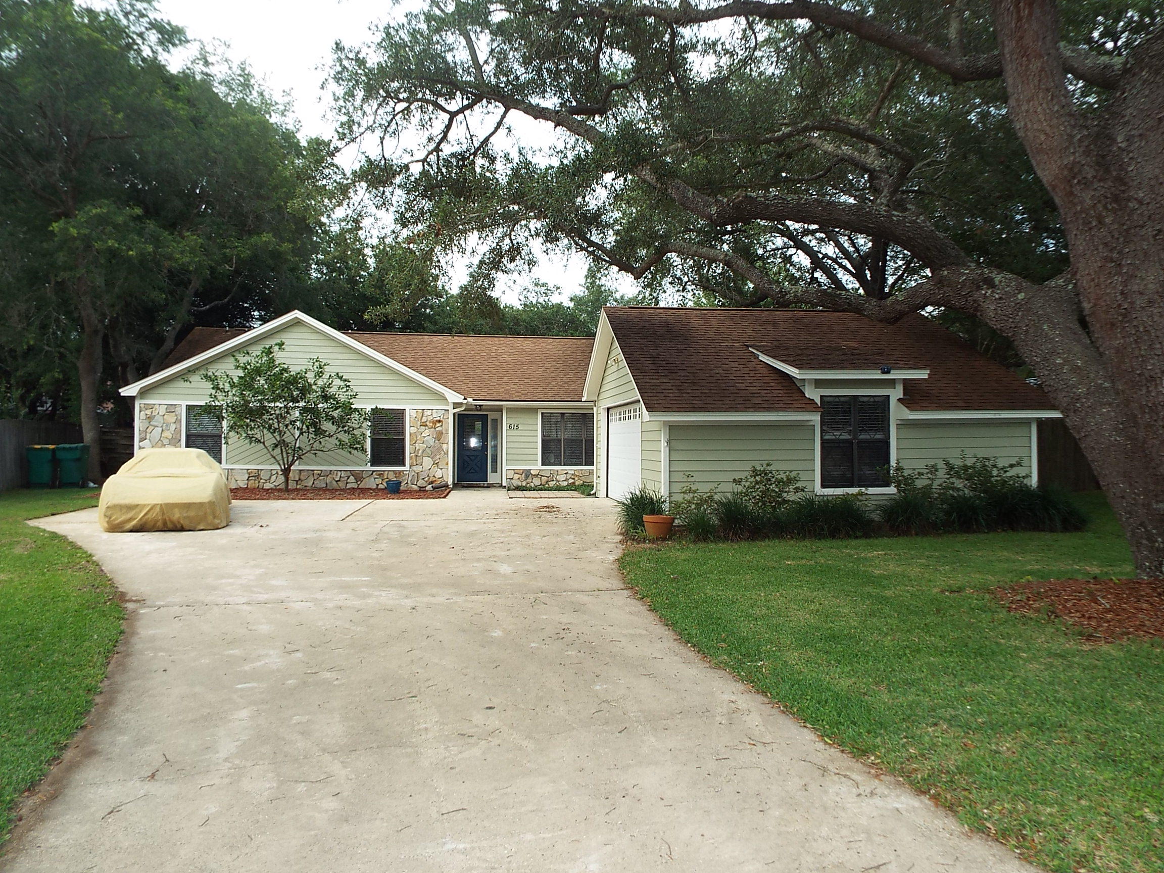 CARIBBEAN VILLAGE EAST 3 - Residential