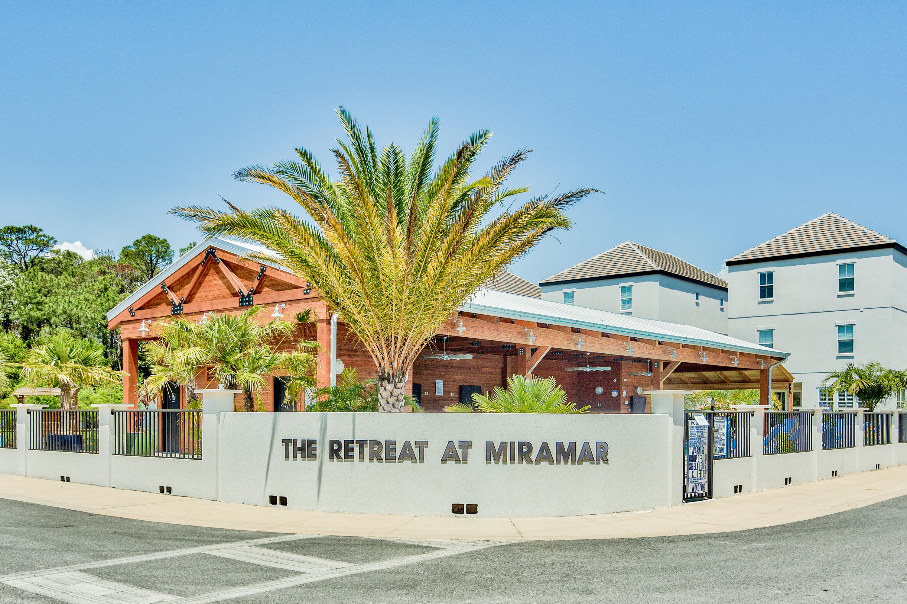 The Retreat at Miramar Beach - Residential