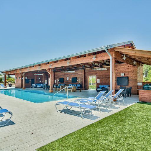 The Retreat at Miramar Beach - Residential
