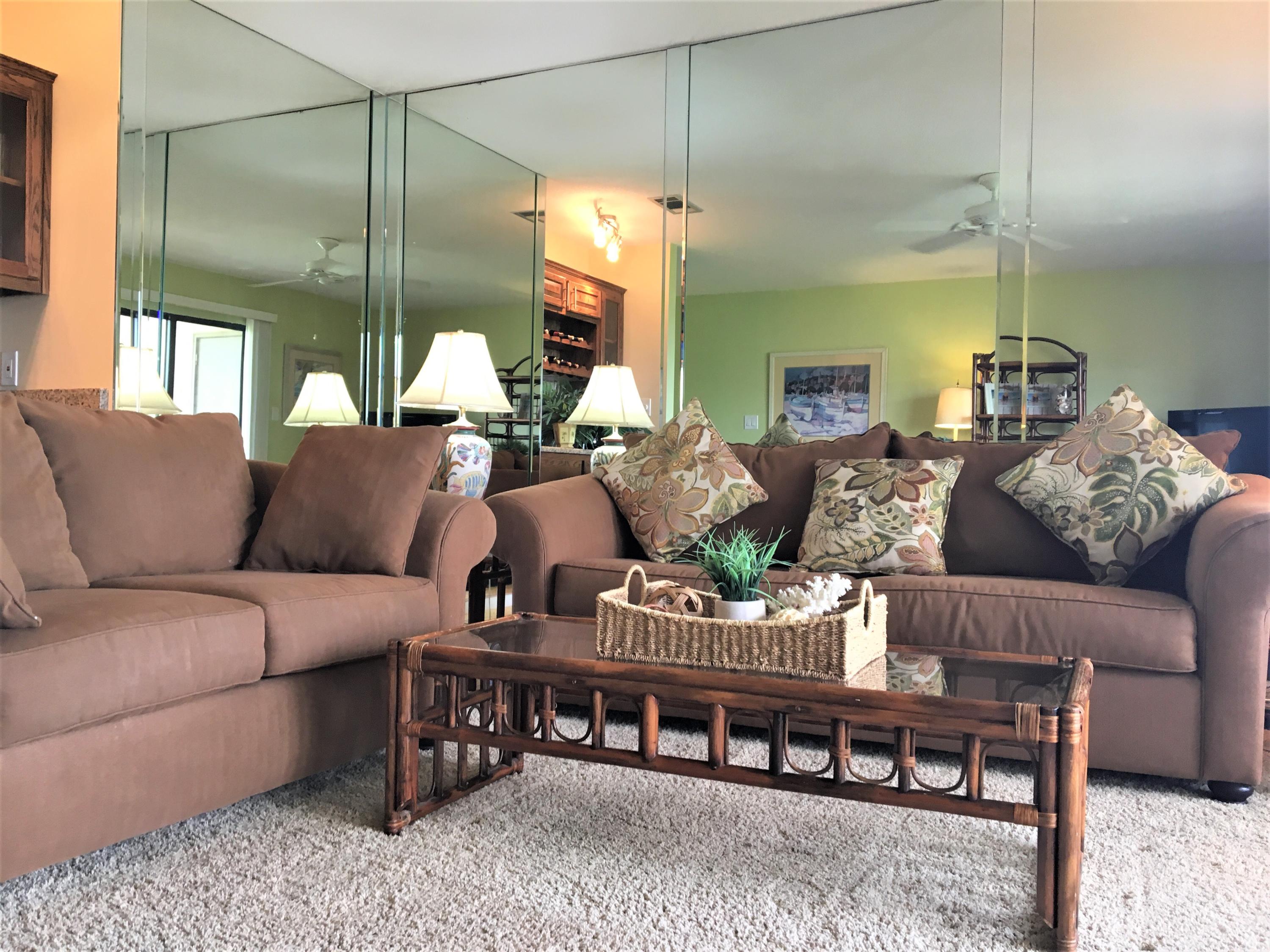 BLUE SURF T/H - Residential