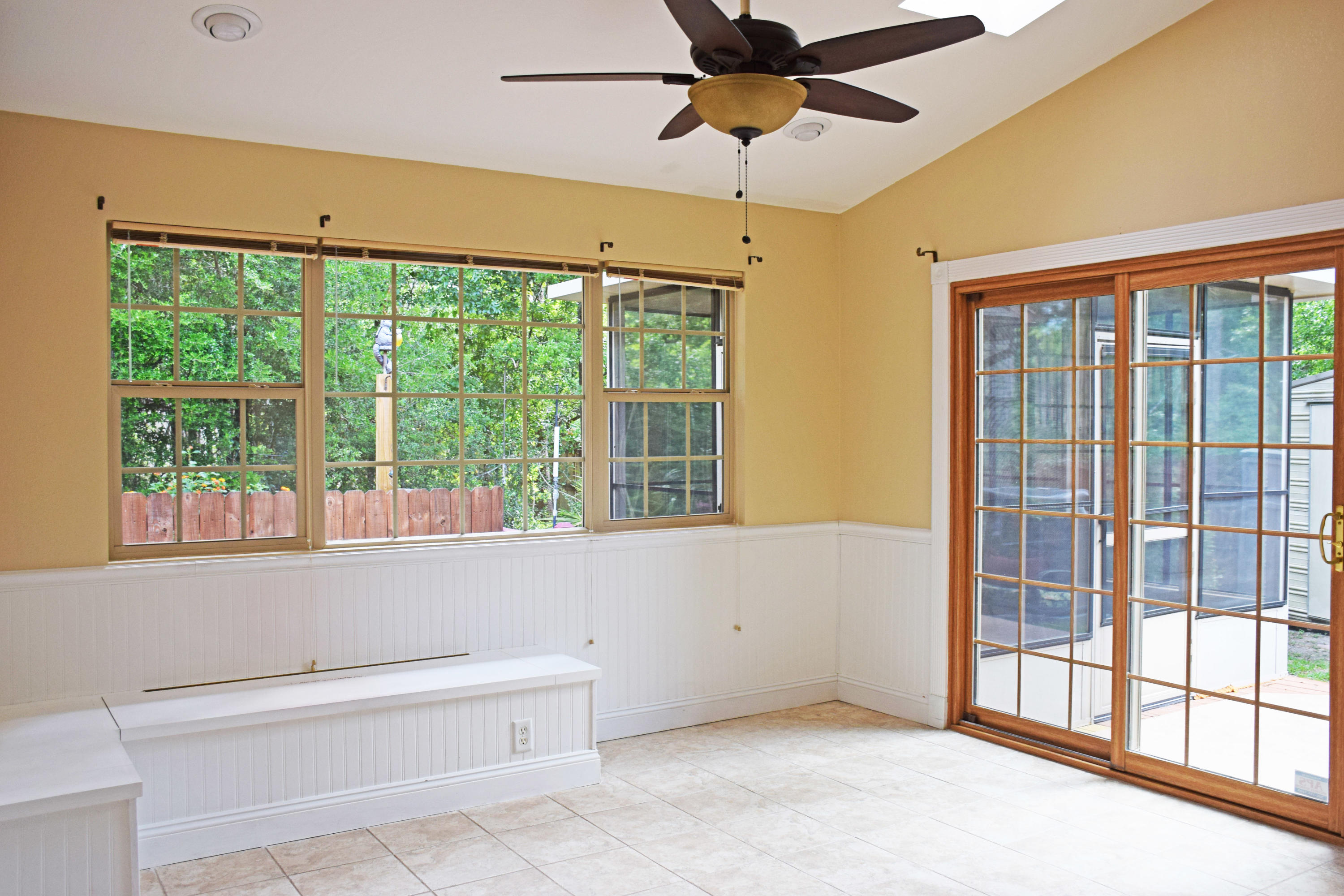 ROCKYWOOD PH 4 - Residential