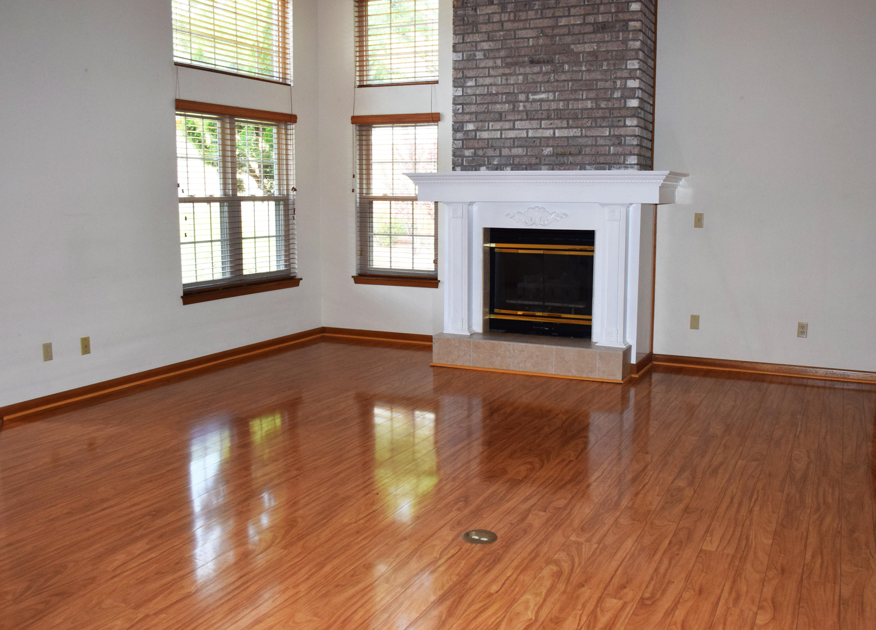 ROCKYWOOD PH 4 - Residential