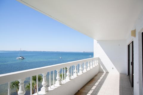 Photo of 100 Cherry Street #APT 503, Panama City, FL 32401 (MLS # 988055)
