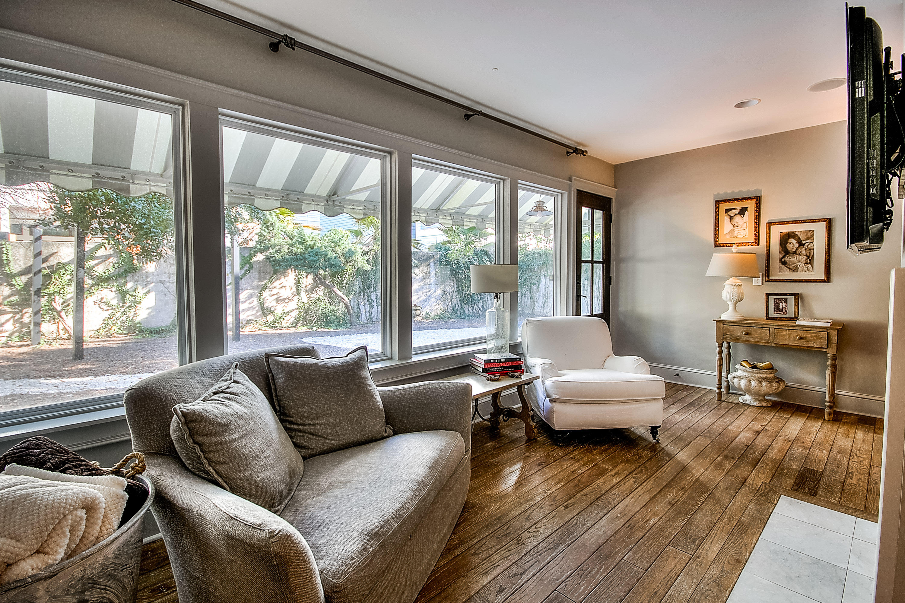 SEAGROVE 3RD ADDN - Residential