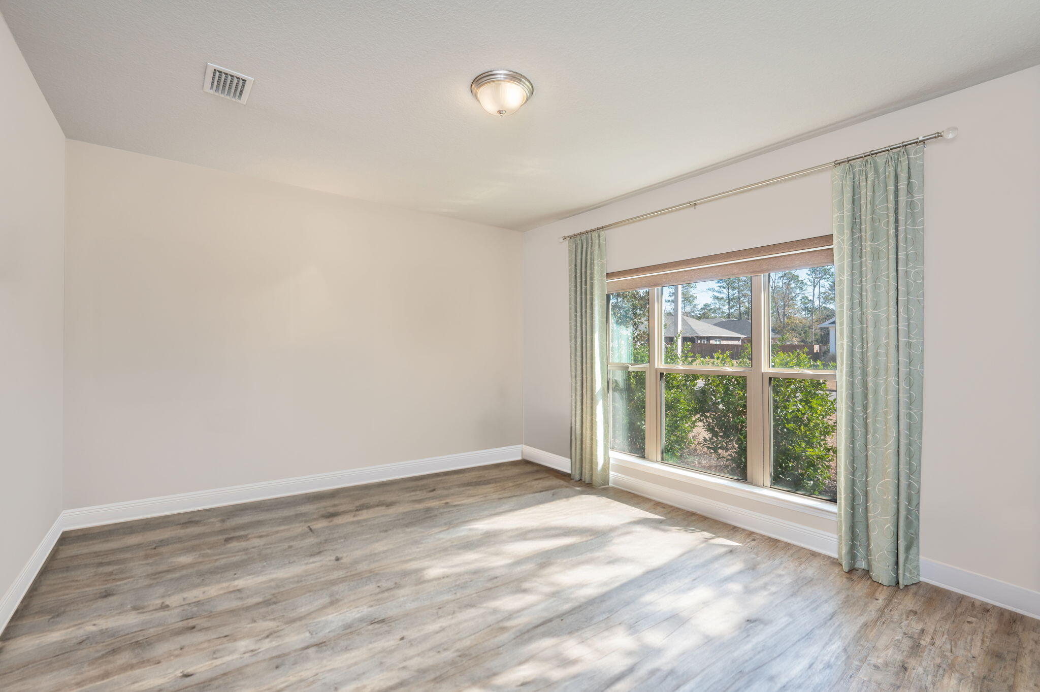 TREASURE ISLE ESTATES - Residential