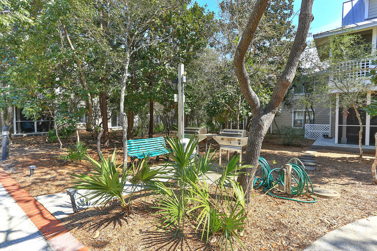 HIDDEN DUNES BEACH COTTAGES 2 - Residential