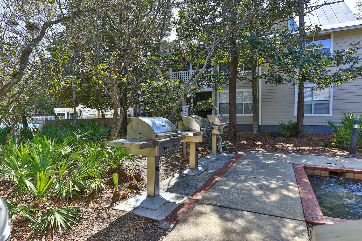 HIDDEN DUNES BEACH COTTAGES 2 - Residential