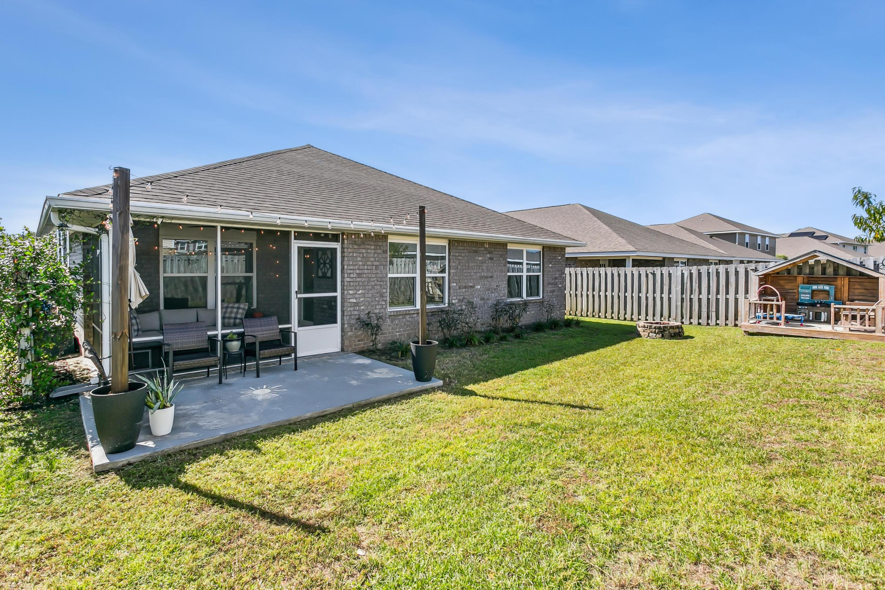 Redstone Commons - Residential