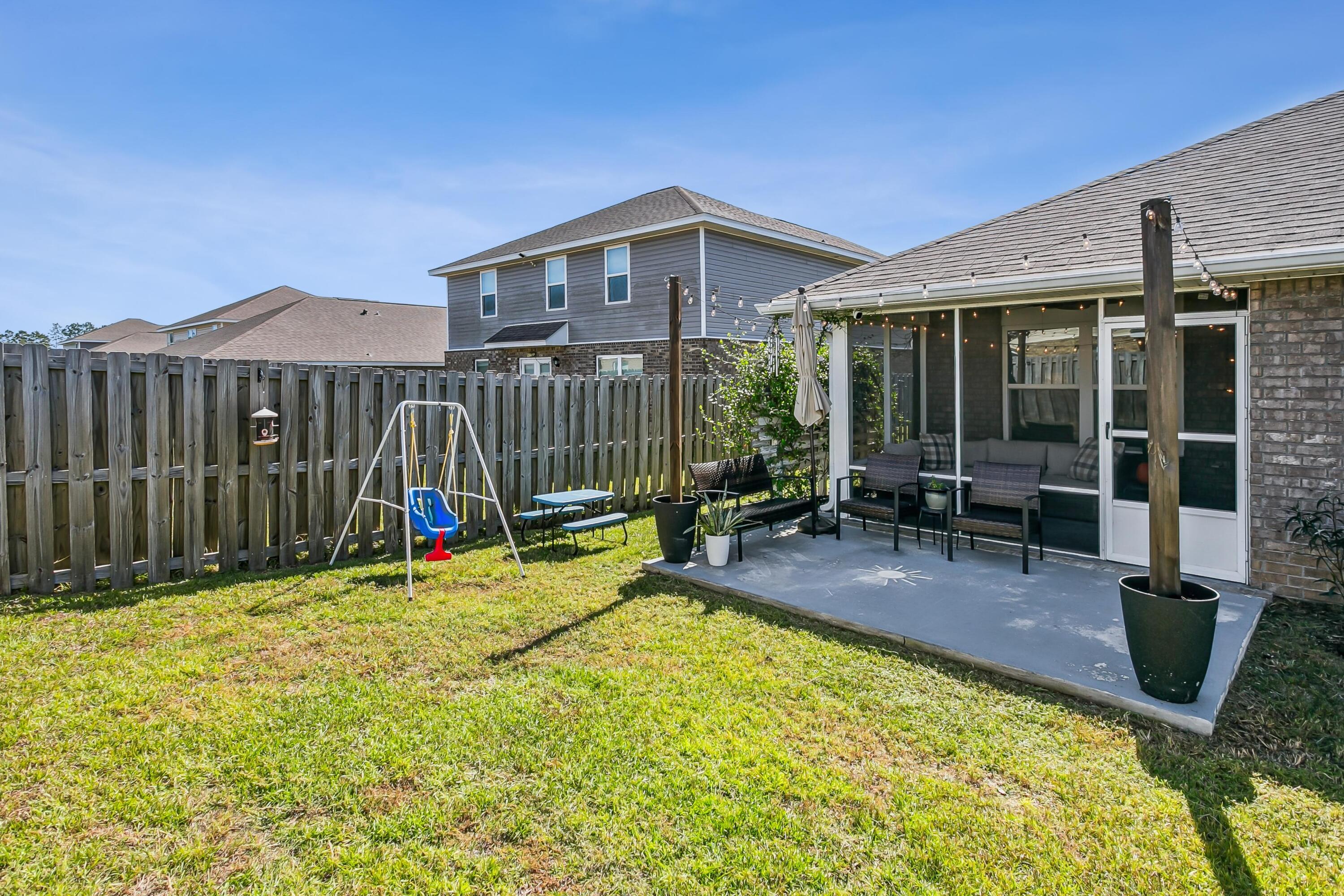 Redstone Commons - Residential