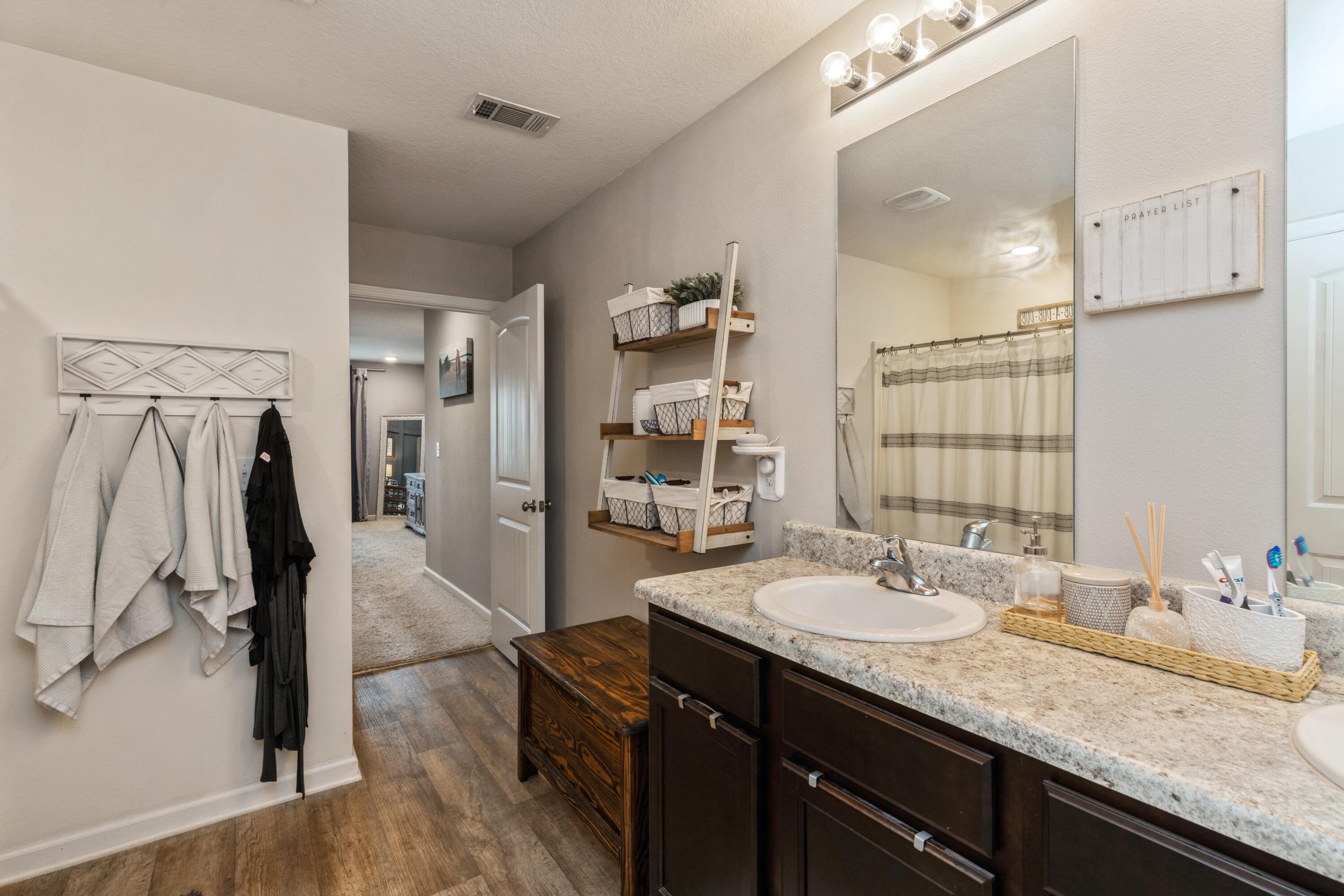 Redstone Commons - Residential