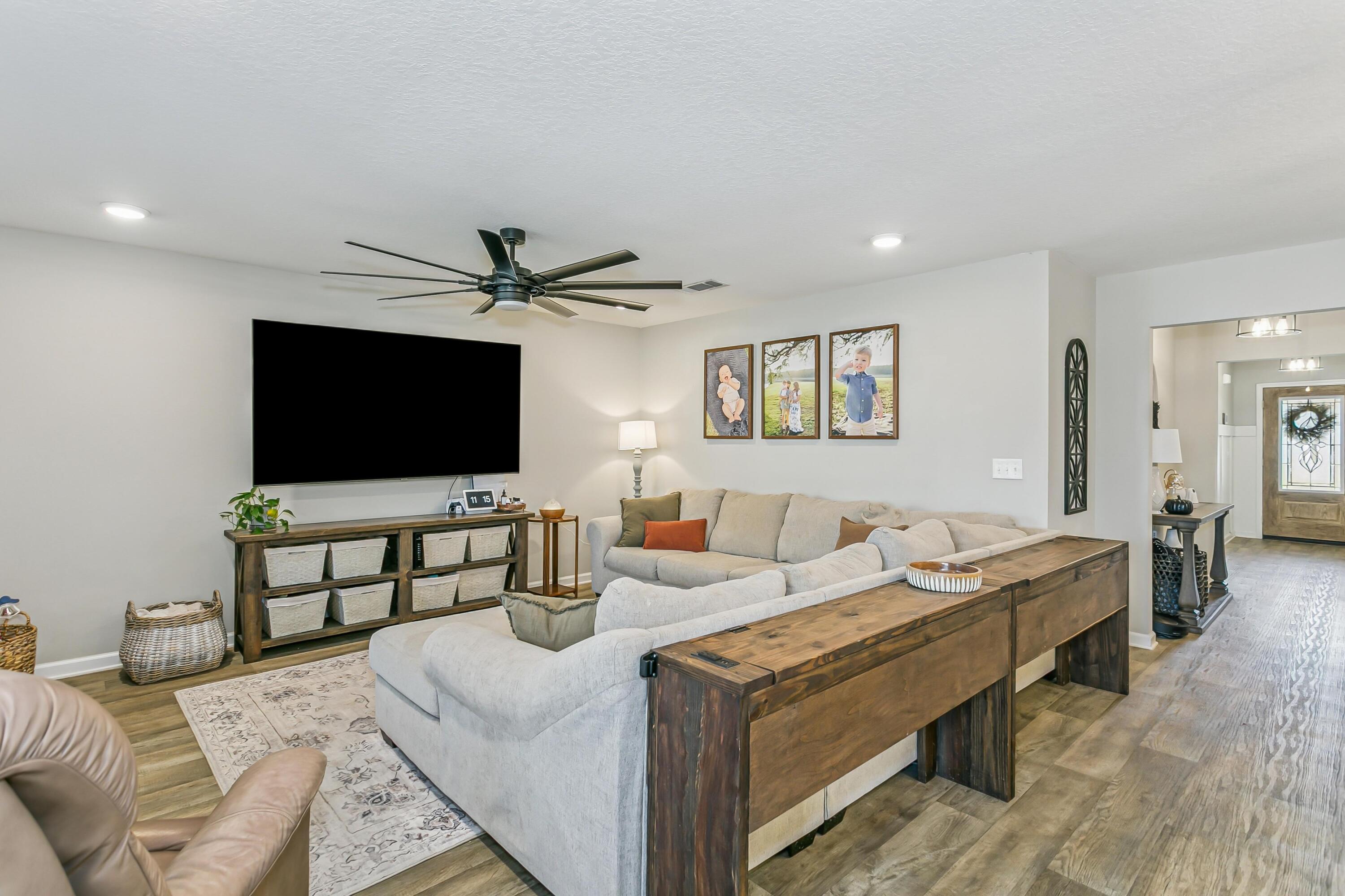 Redstone Commons - Residential