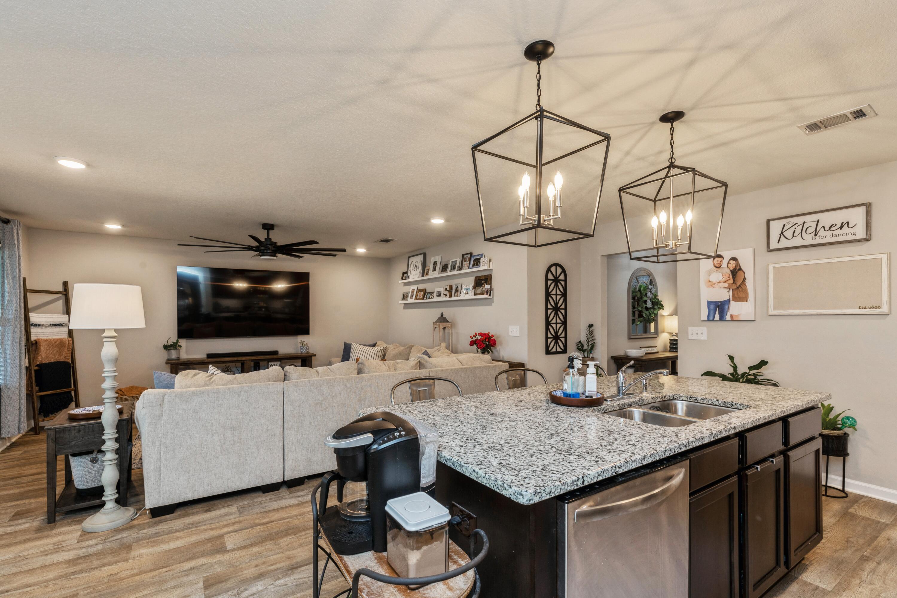 Redstone Commons - Residential