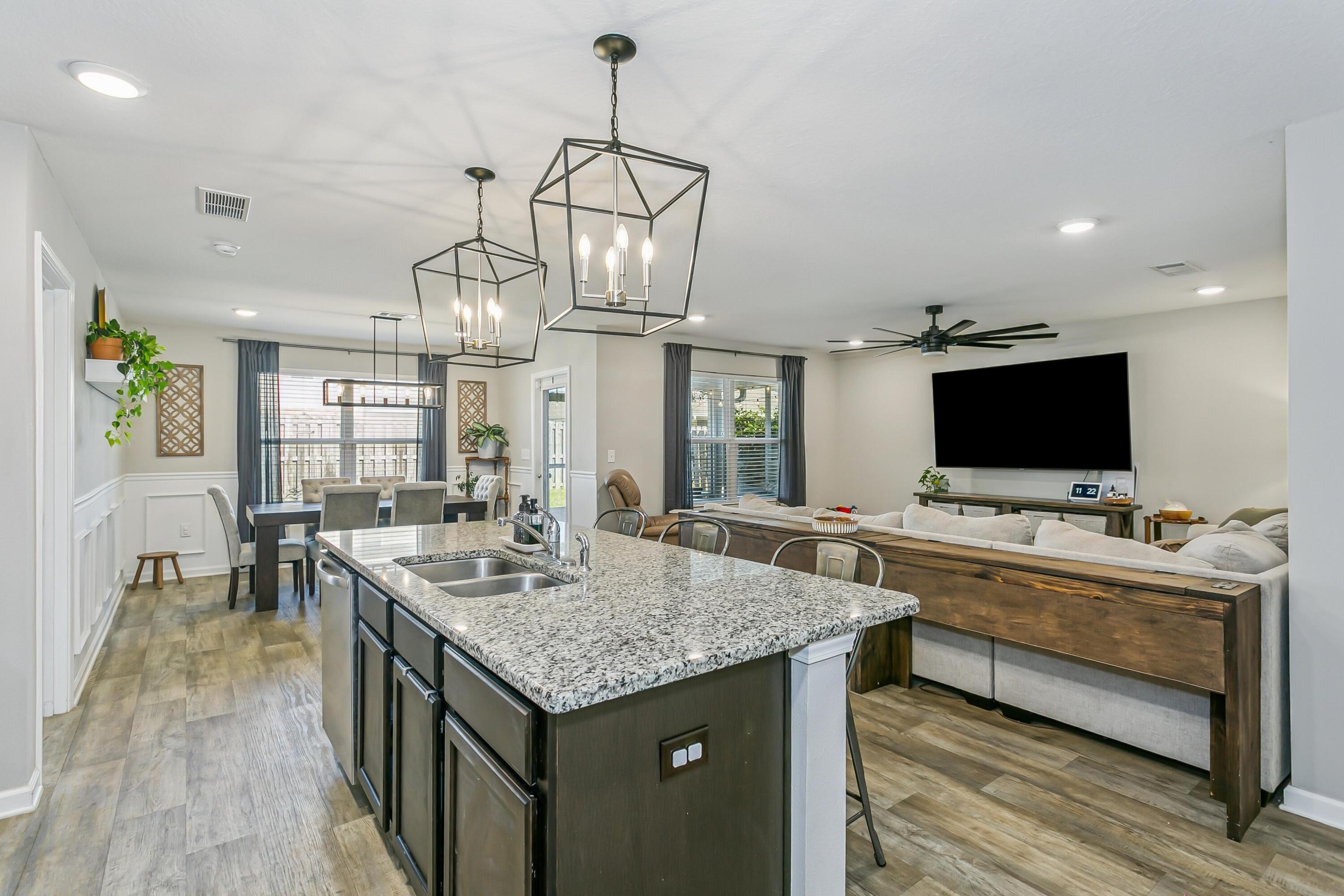 Redstone Commons - Residential