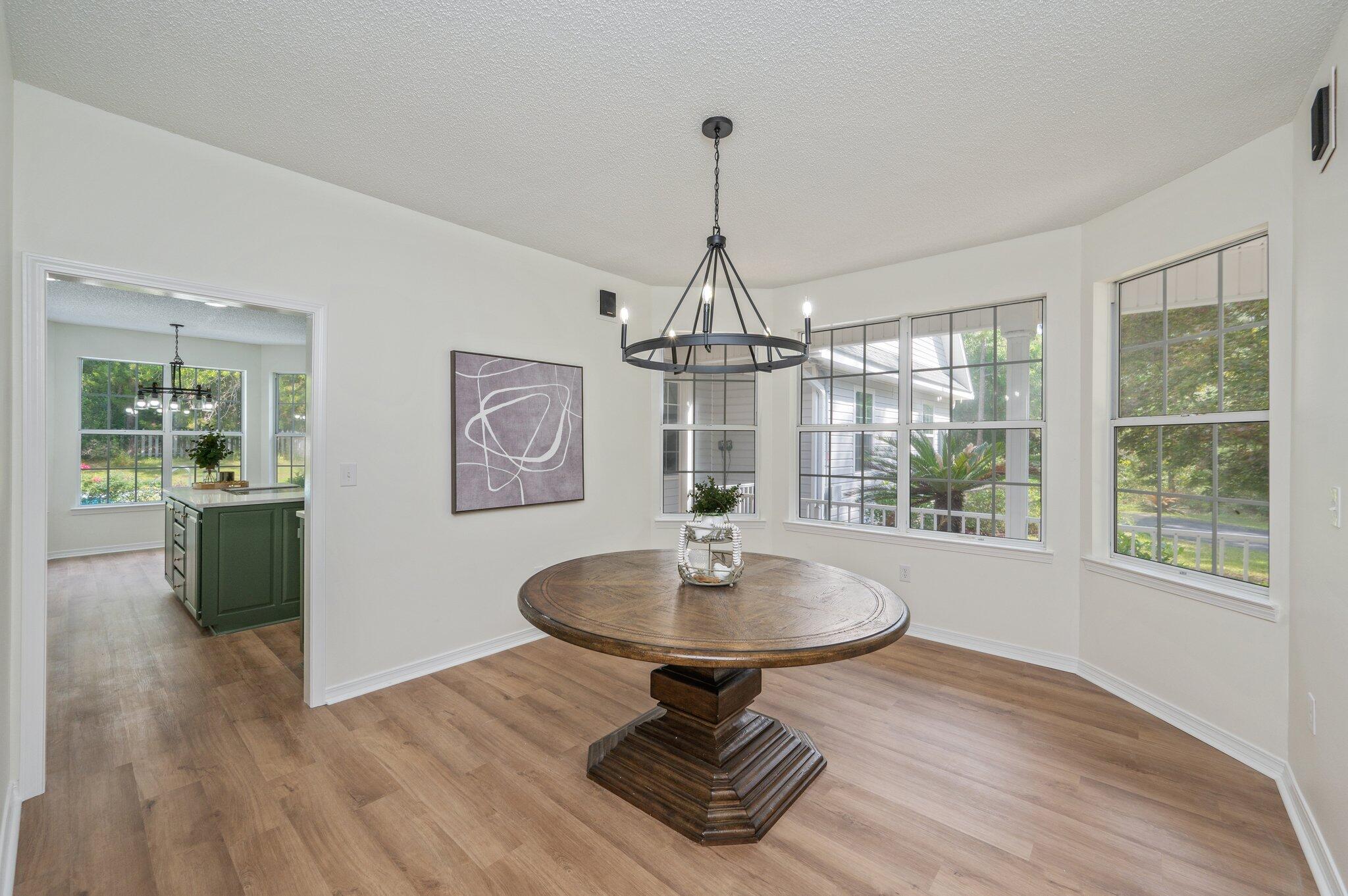 KENNEDY LAKES - Residential