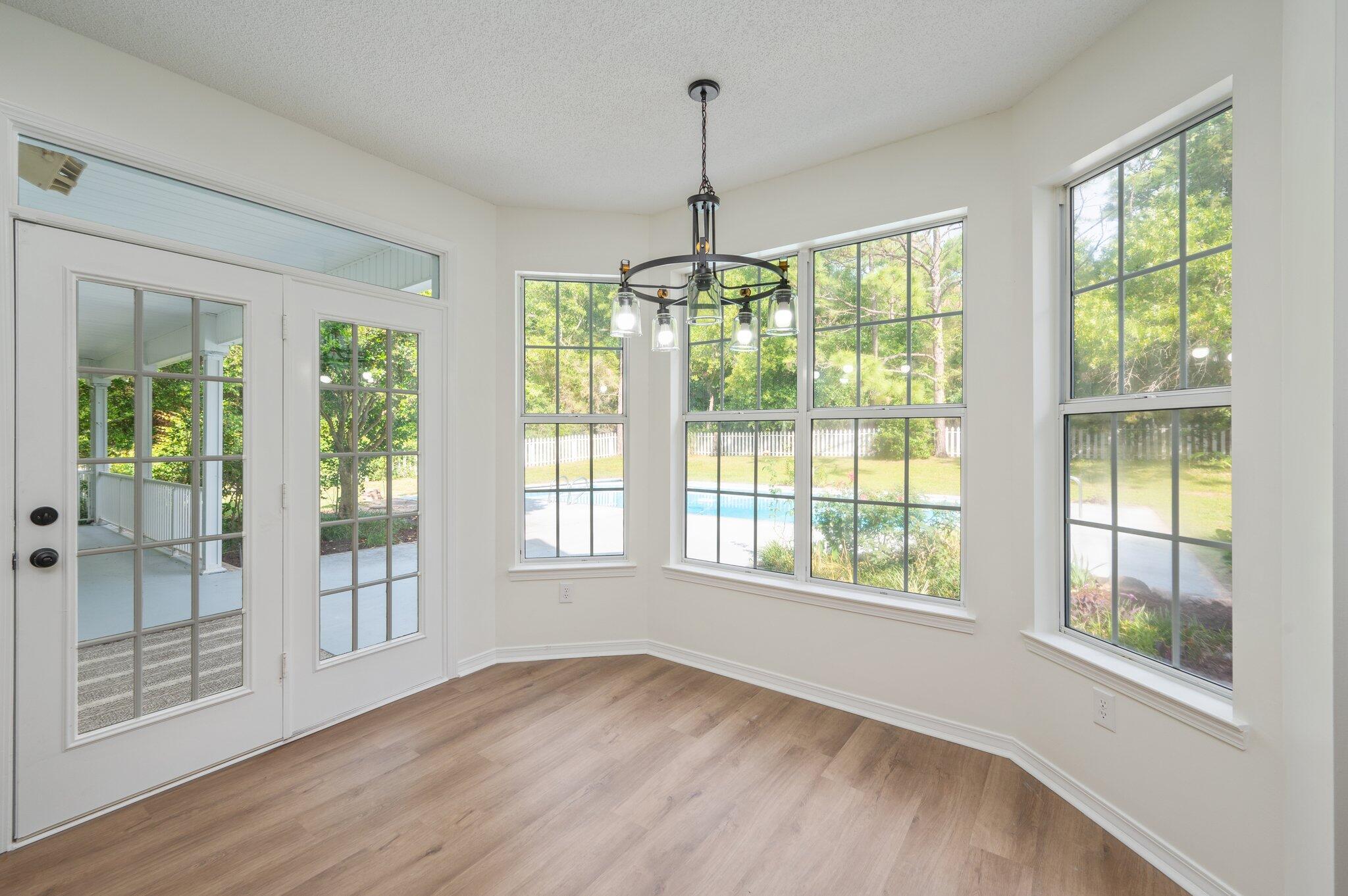 KENNEDY LAKES - Residential