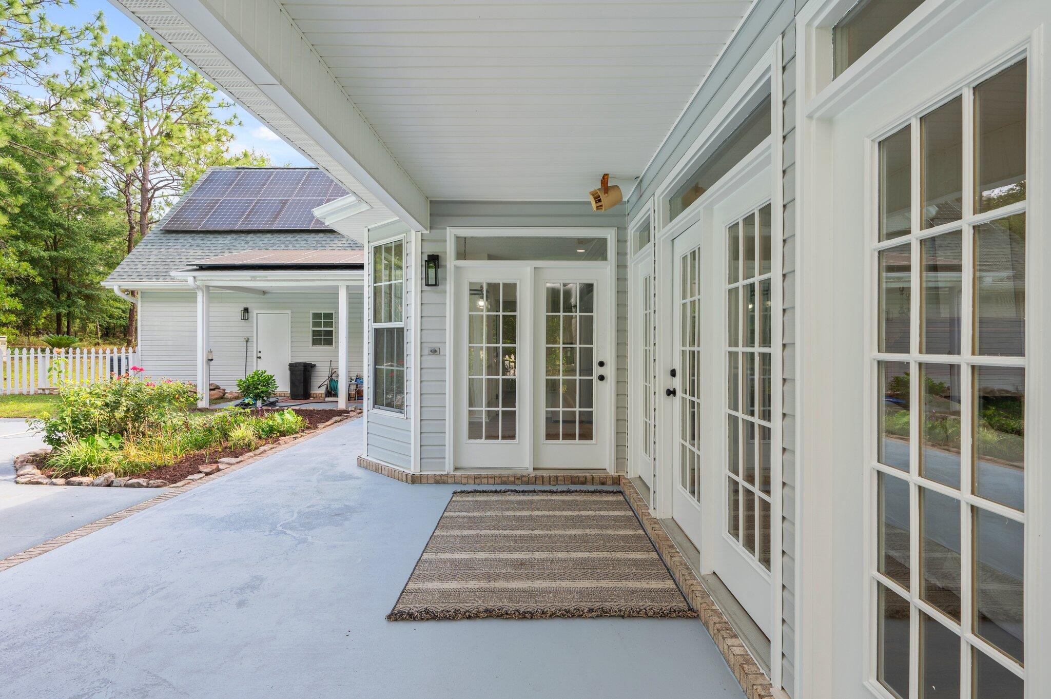 KENNEDY LAKES - Residential