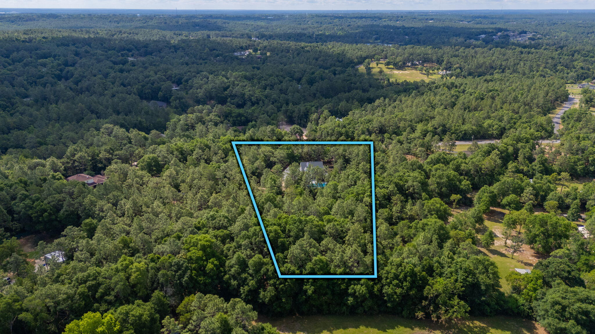 KENNEDY LAKES - Residential
