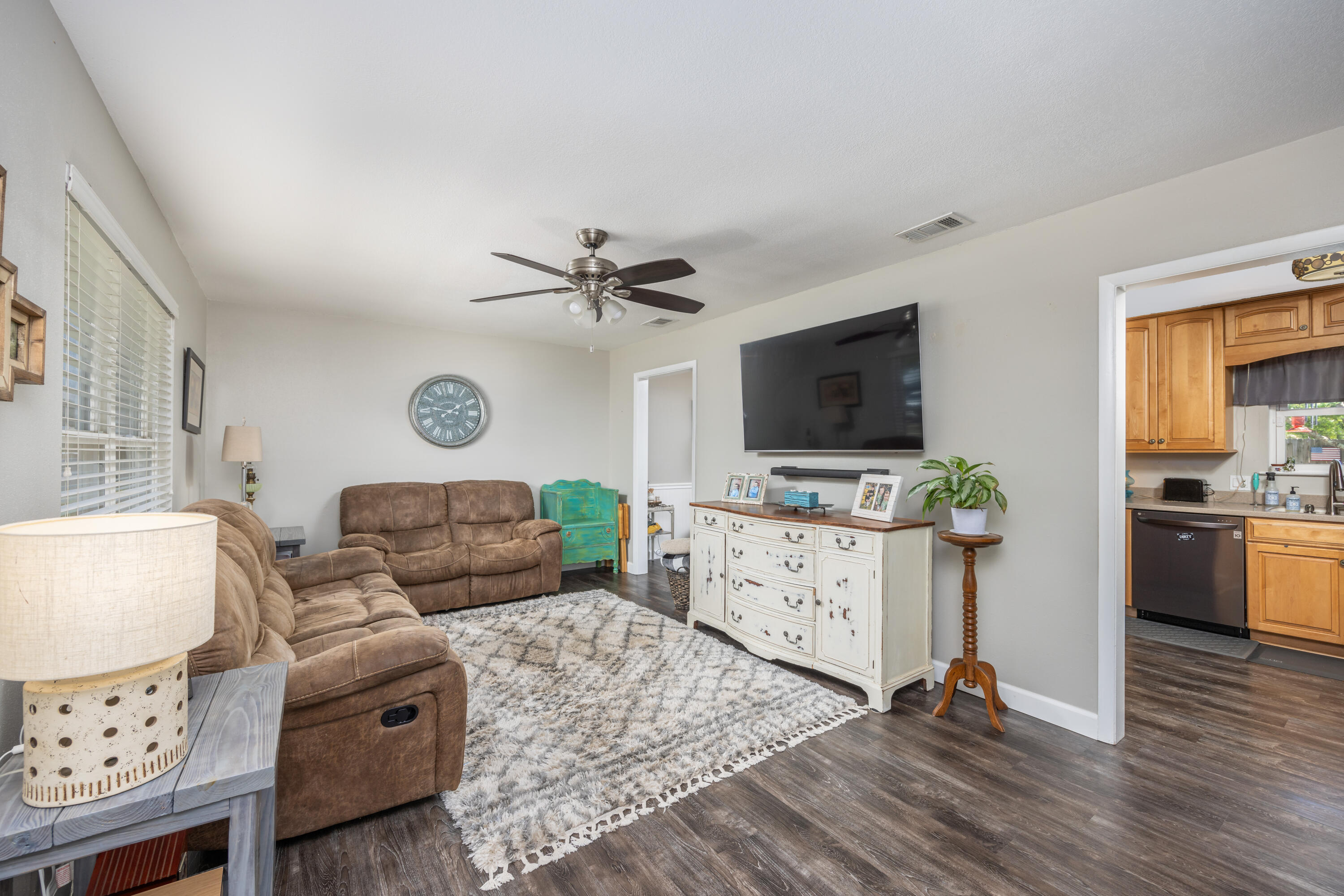 SEA HILLS 3RD - Residential