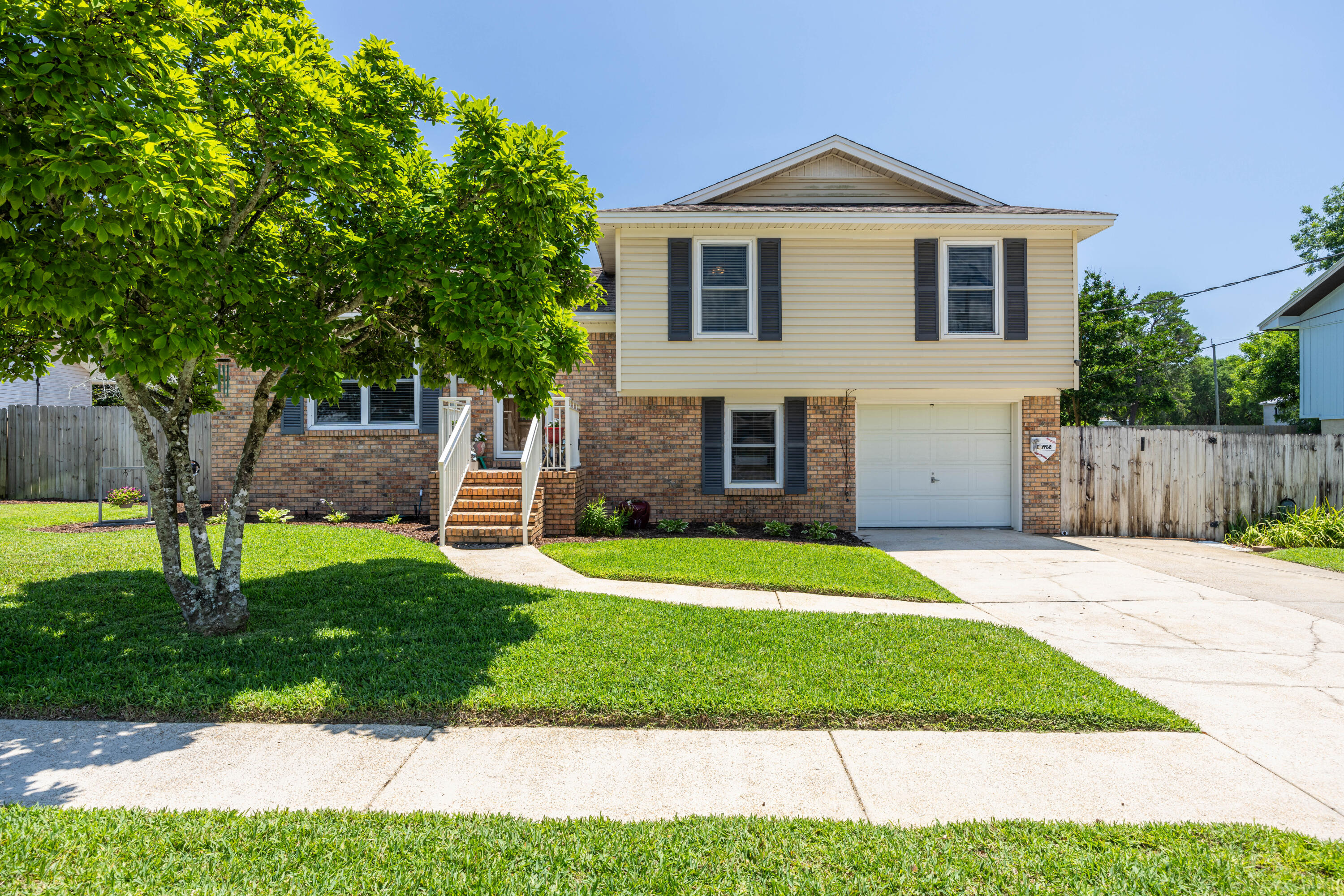 SEA HILLS 3RD - Residential